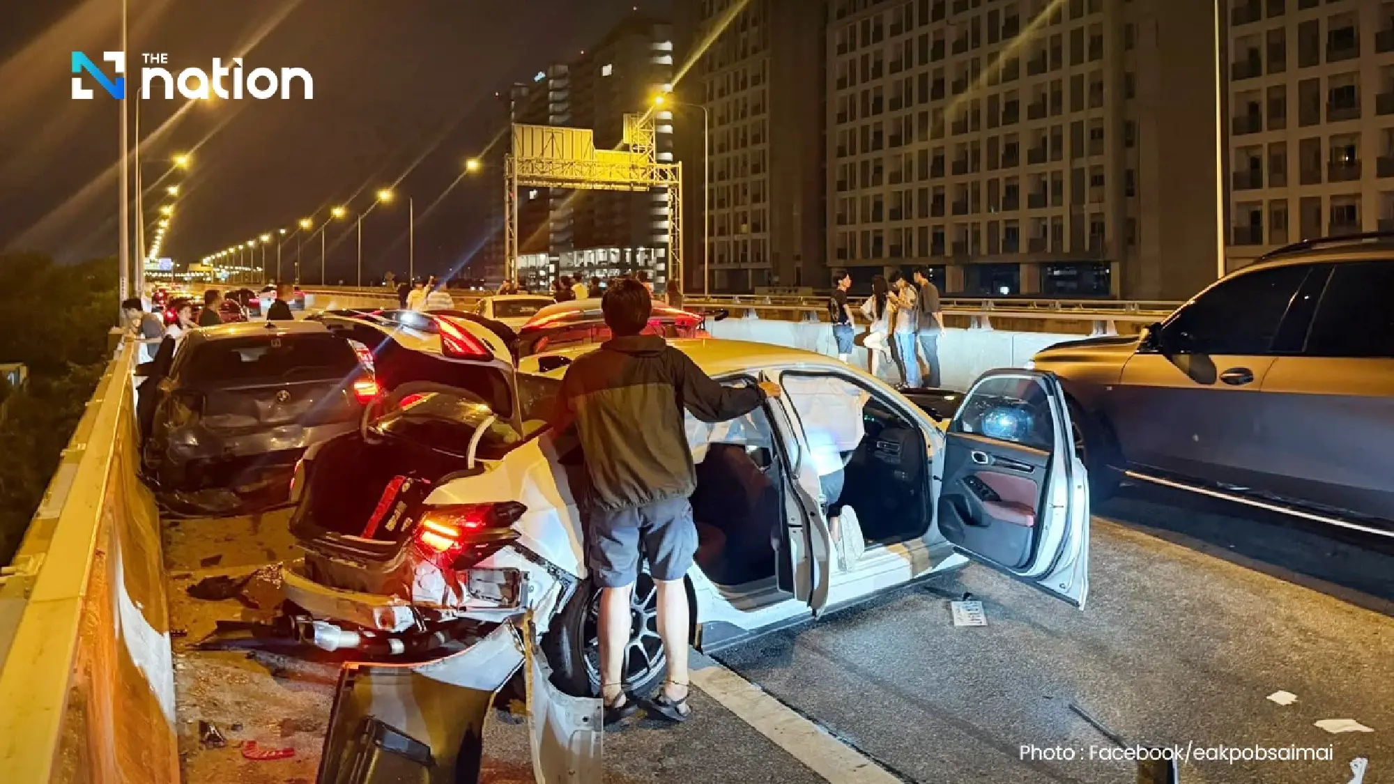Nightmare on the Expressway: A Race Against Time as a Luxury Car Gang’s High-Speed Chase Ends in Chaos
