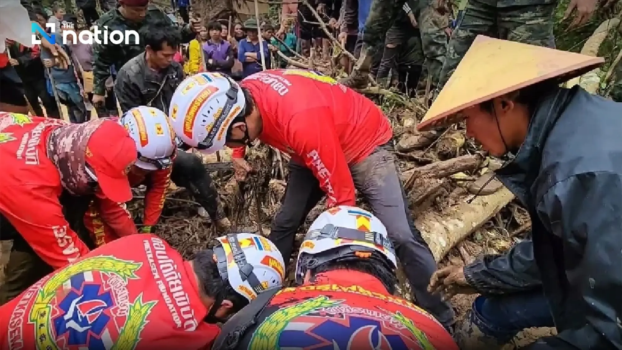 Landslide at Pang Ung, Chiang Mai, claims 6 lives, 2 more bodies discovered