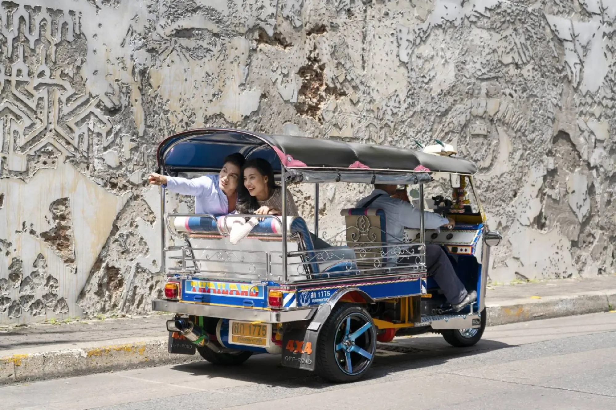 More Time to Discover Thailand, Your Way