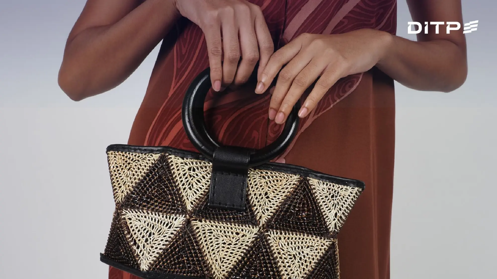 How Thai silk meets sustainable style fashion globally