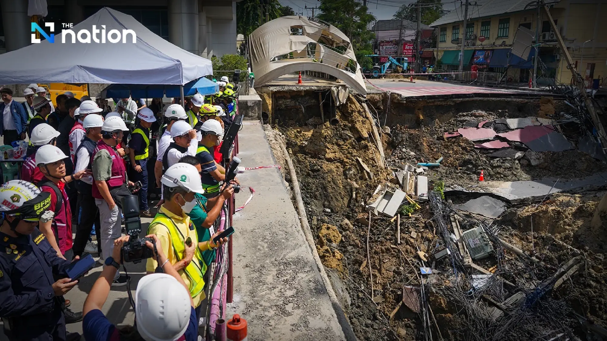 Bangkok declares Samsen Road area disaster zone after massive sinkhole