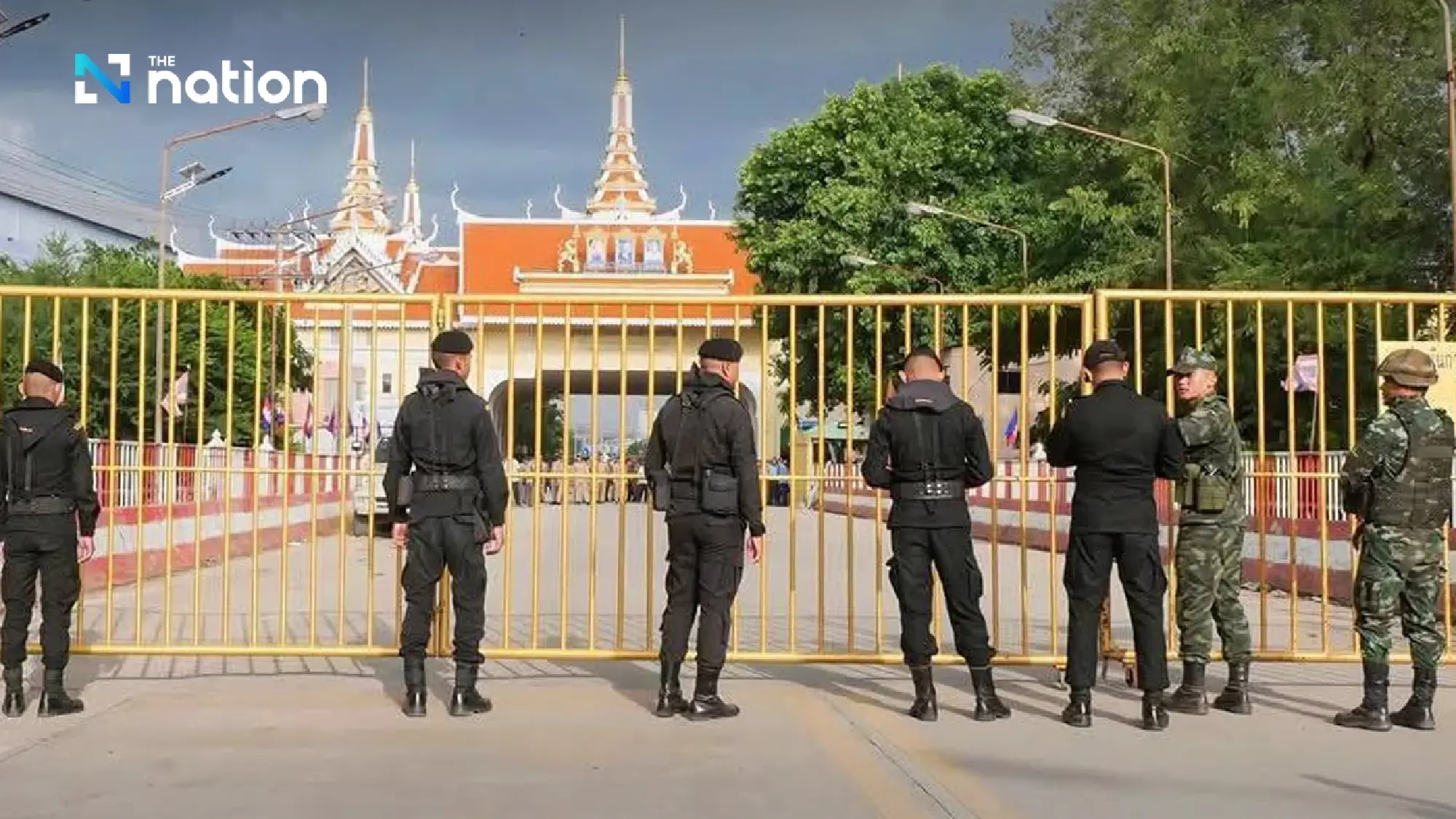 Anutin confirms no border checkpoints opened, defers to military on unrest