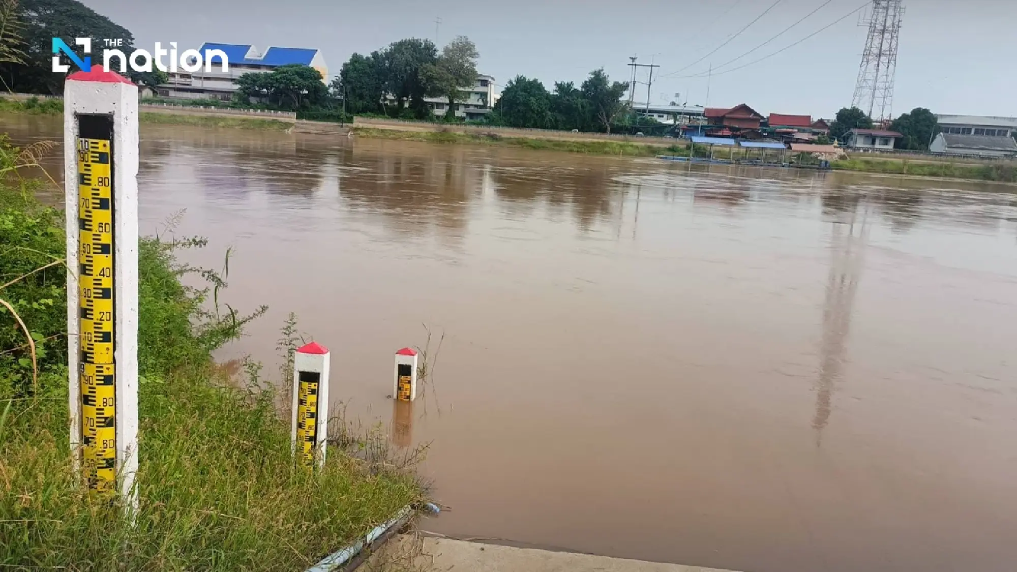 Chao Phraya river near critical level: three provinces warned of heavy flooding as dam releases increase