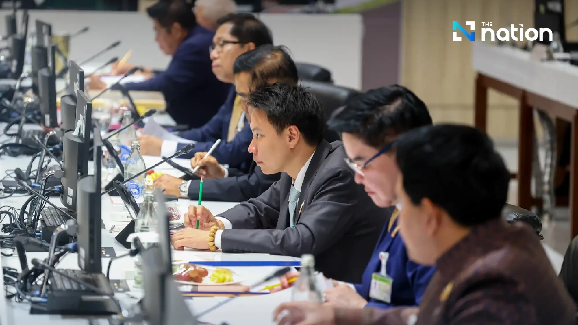 Anutin sets up disaster relief centre and reviews aid criteria; Siripong Angkasakulkiat appointed Government Spokesperson