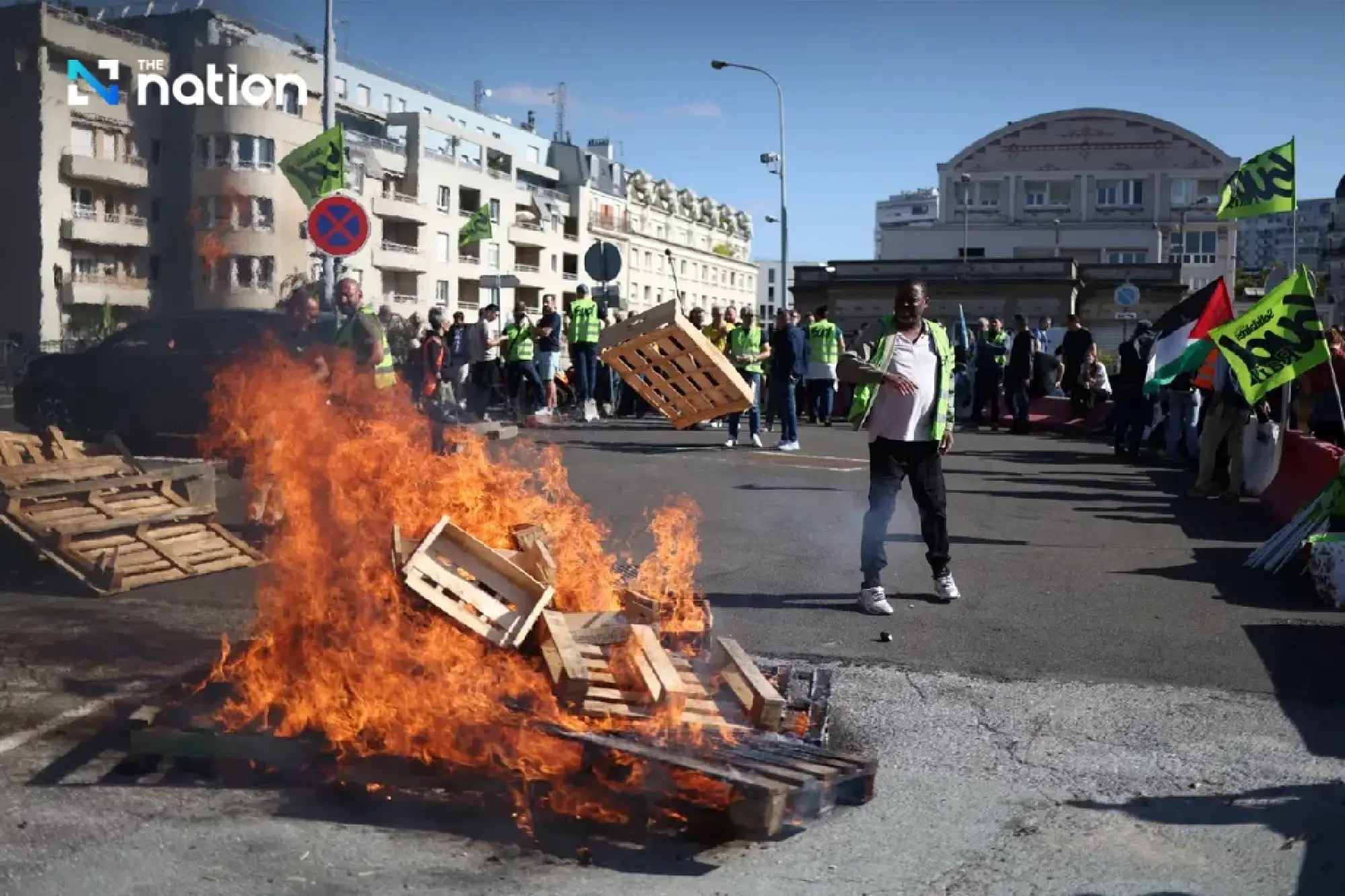 France set for 800,000-strong strike in protest against austerity