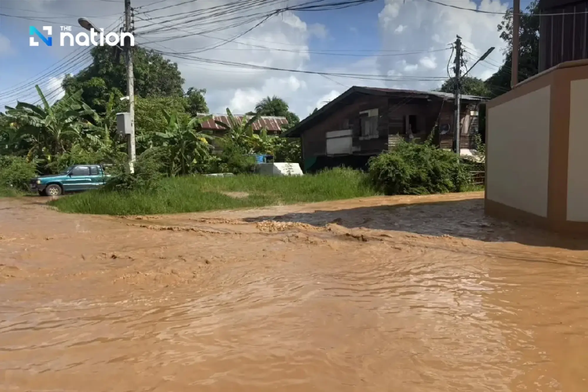 Pa Sak River bursts its banks, flooding Lom Sak municipality in Phetchabun