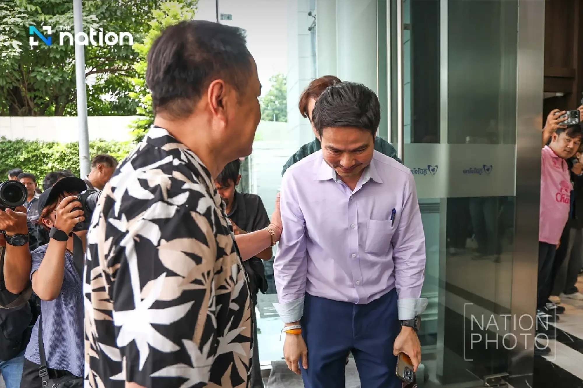 Anutin convenes party meeting as Cabinet secretary visits to finalise new Cabinet details