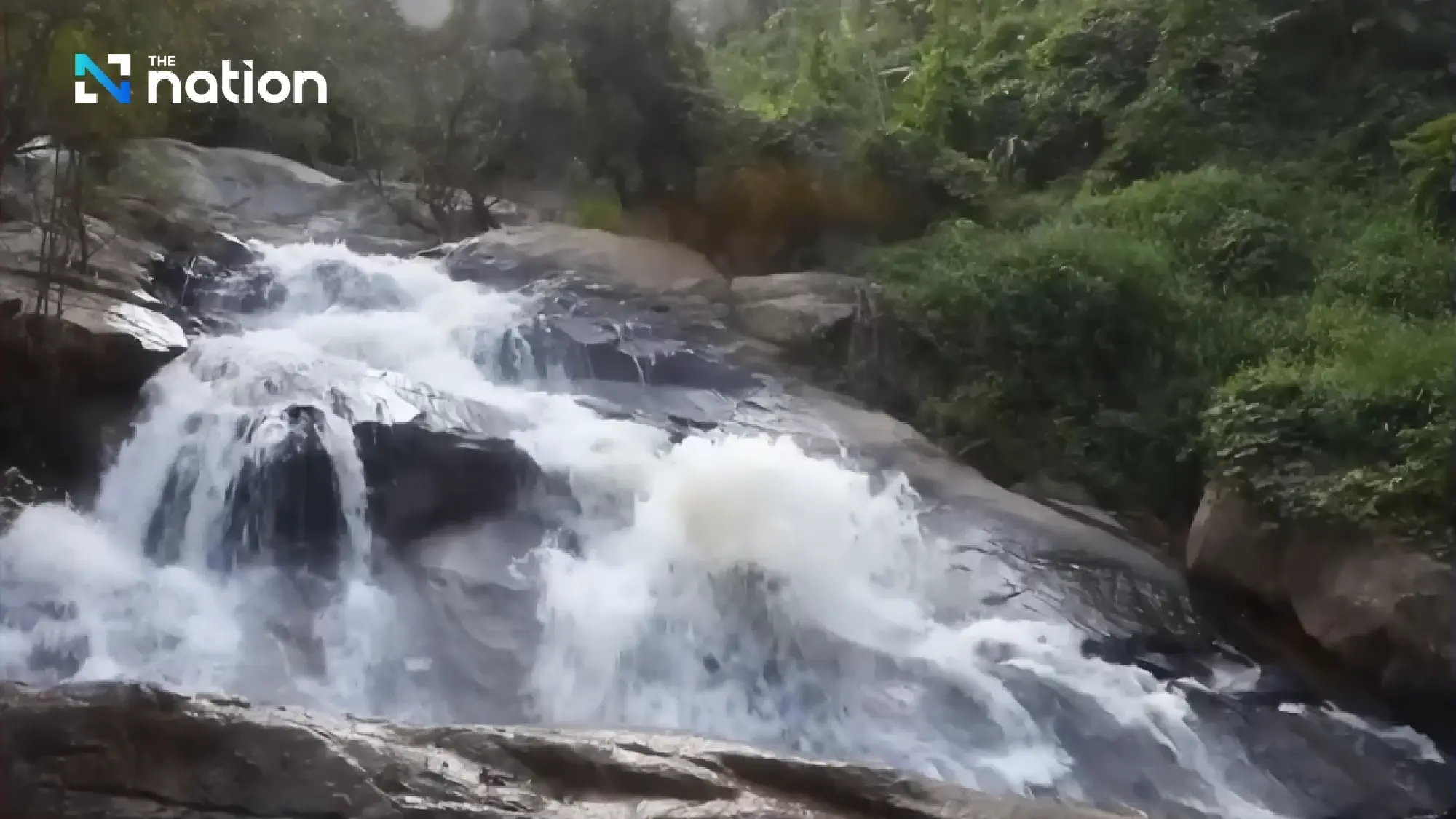 Unseen Thailand: Mae Sap Cave, the rainbow of the valley