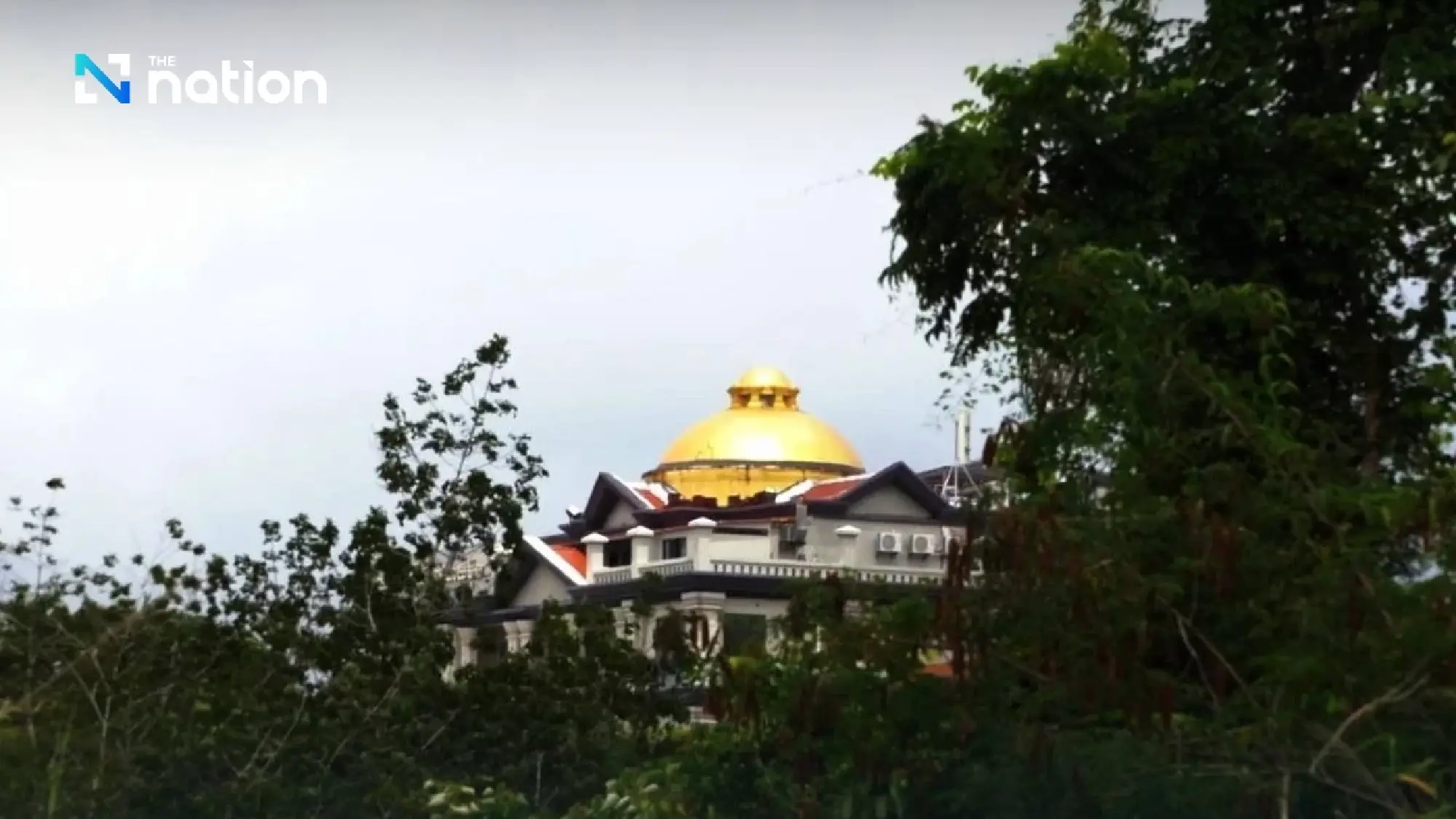 Thai marines inspect casino near Ban Tha Sen–Thmor Dar border, Trat