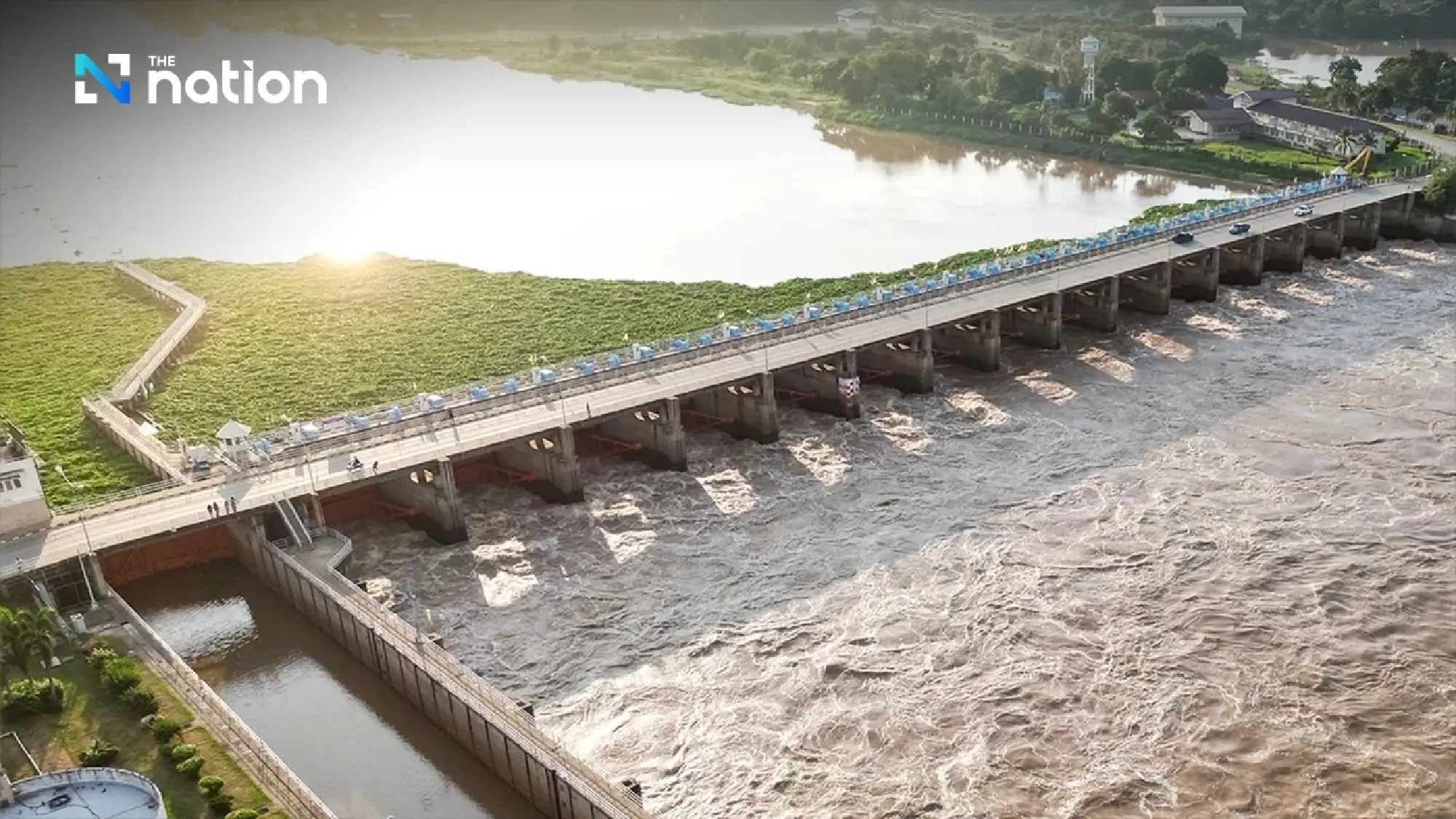 Chao Phraya Dam increases water release speed to 2,000 cubic metres per second