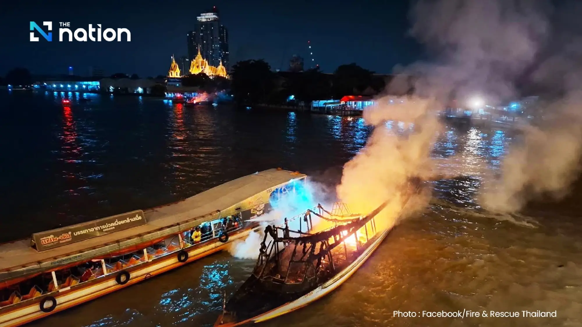 Passenger boats catch fire at Wat Ratchasingkhon pier, no injuries reported