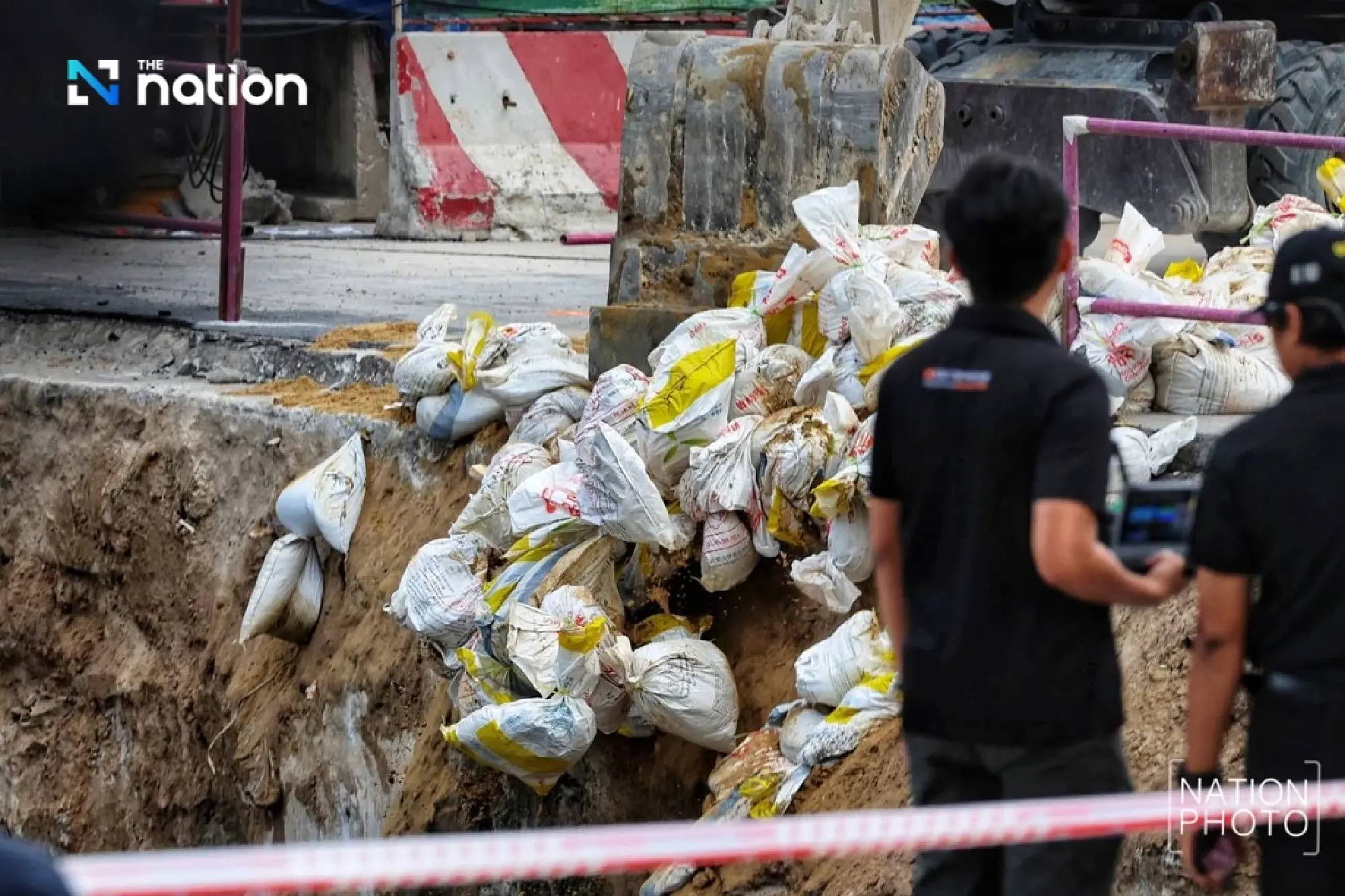 Vajira Hospital building unaffected by sinkhole, assures Suchatvee