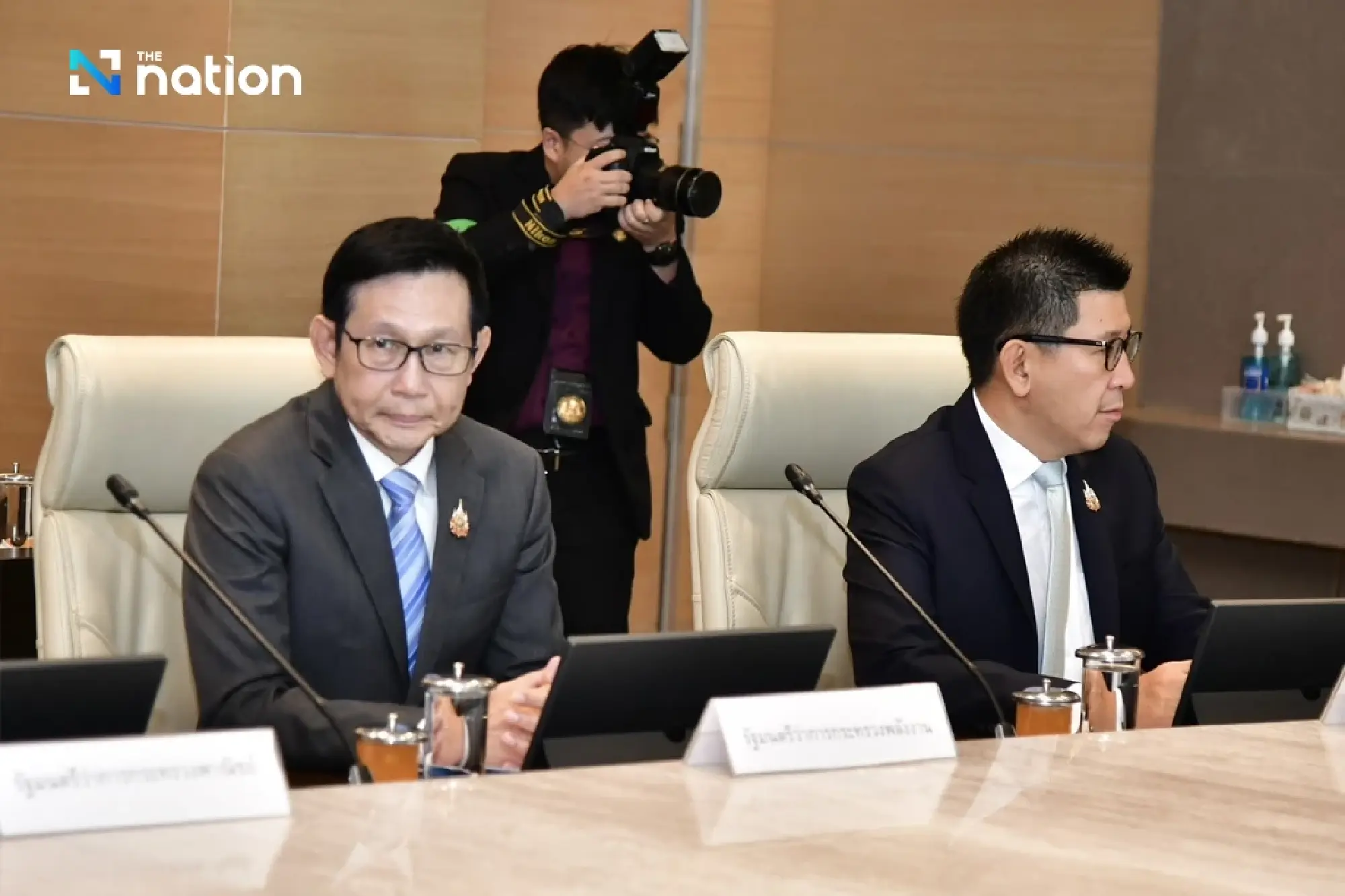 PM Anutin Pledges Swift Action to Restore Capital Market Confidence