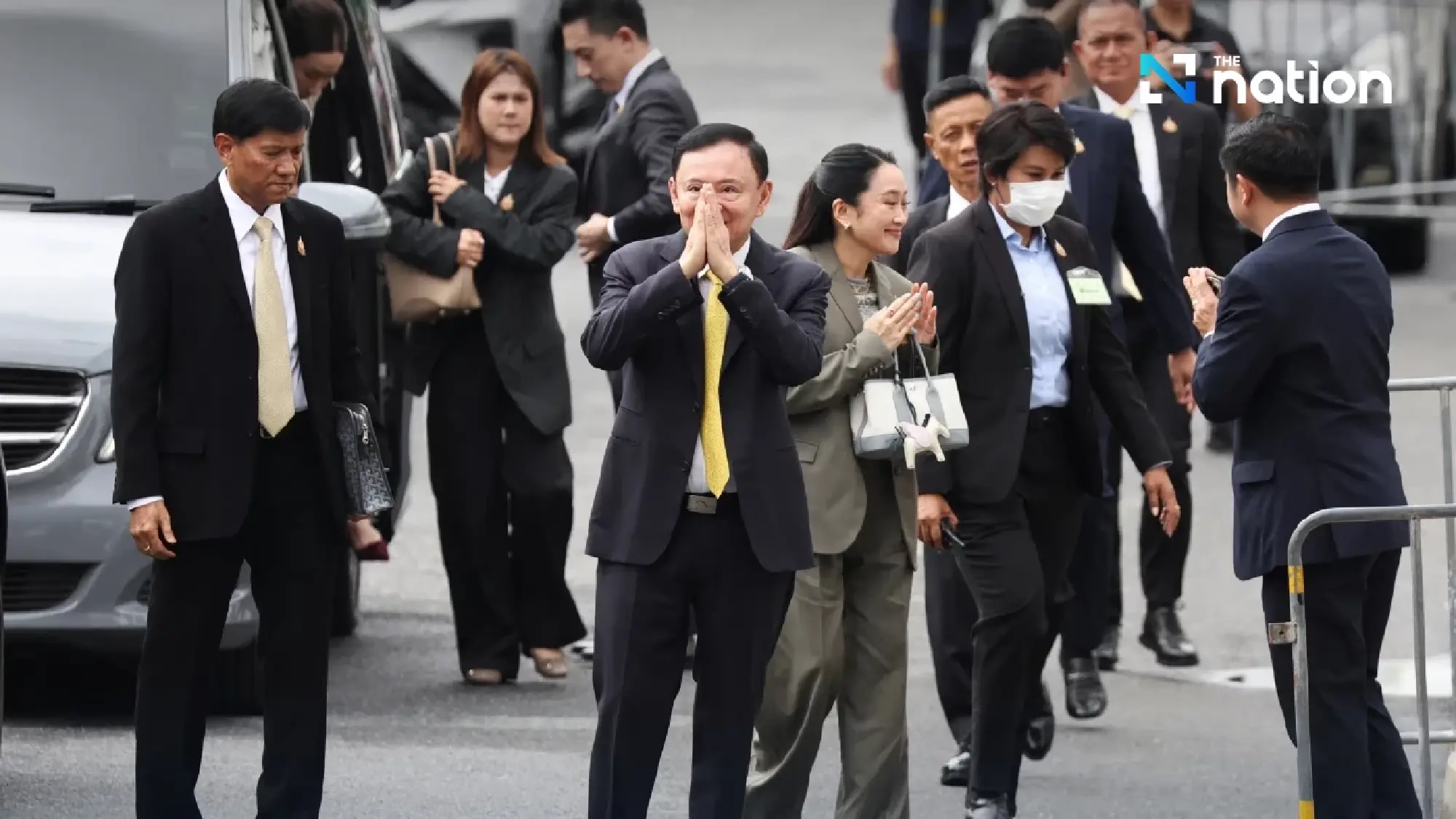 Foreign media closely track Thaksin Shinawatra's return to prison