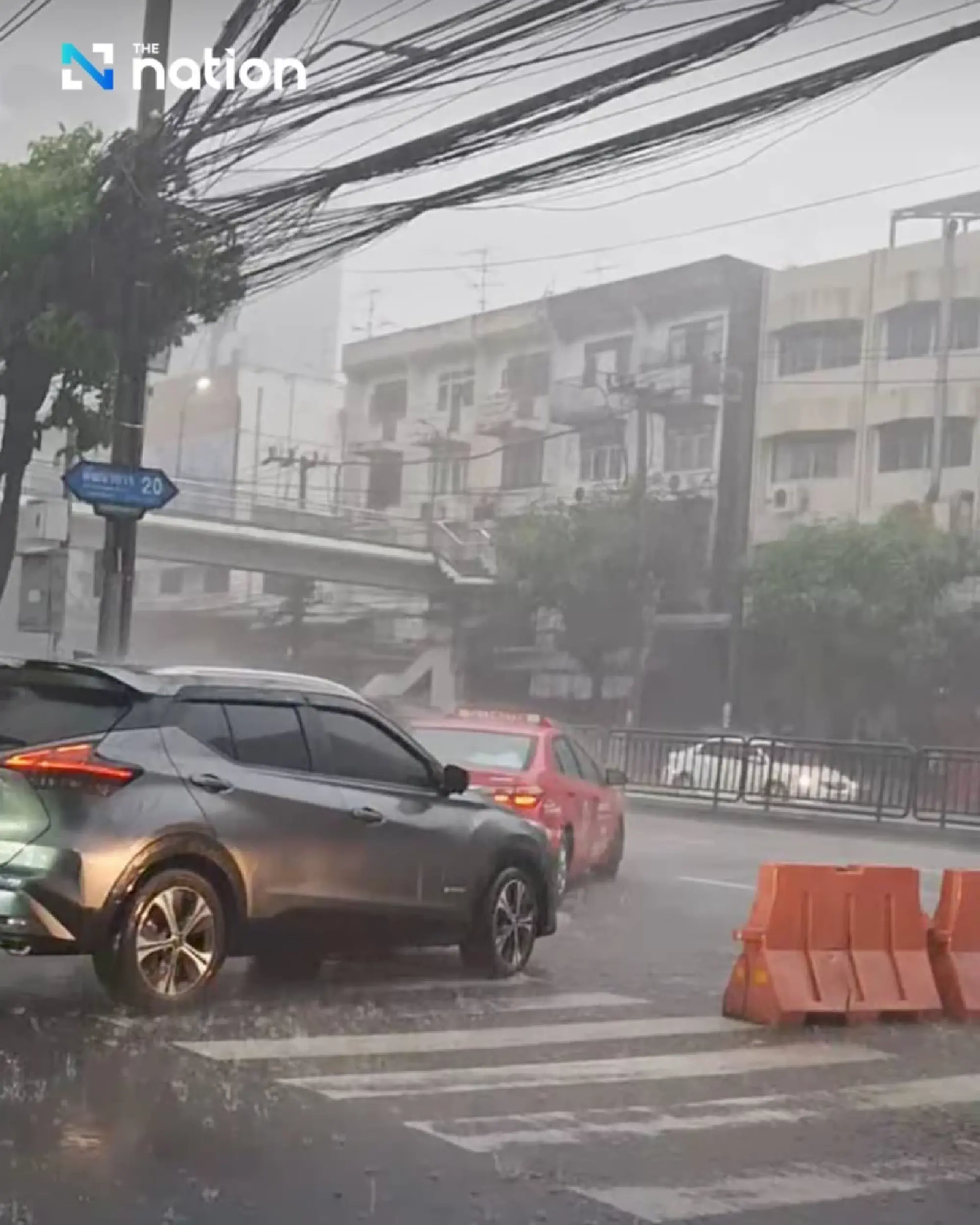 TMD warns of heavy rainfall nationwide, storm Bualoi makes landfall in Vietnam