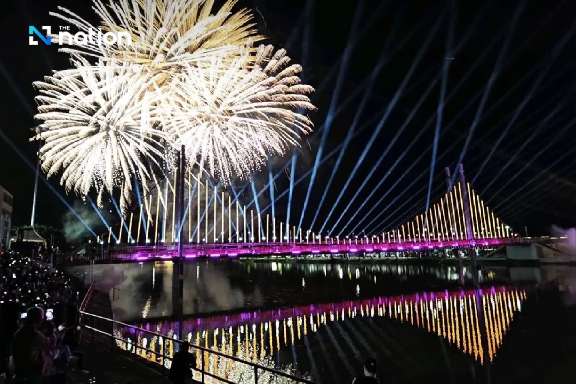 Vijit @Lampang dazzles with 13 spectacular light and sound displays