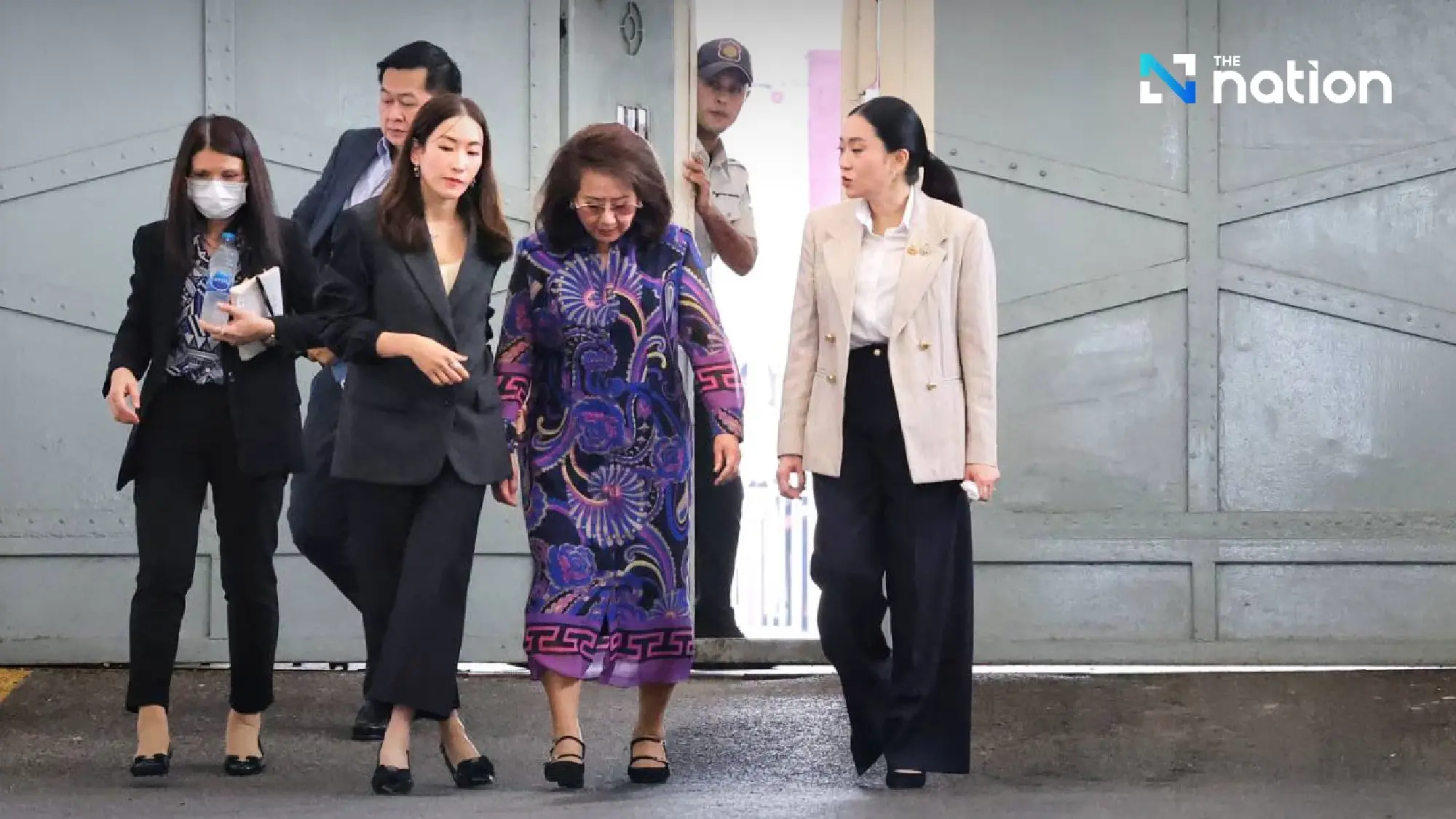 Thaksin in good spirits, says he misses his grandchildren after family visit