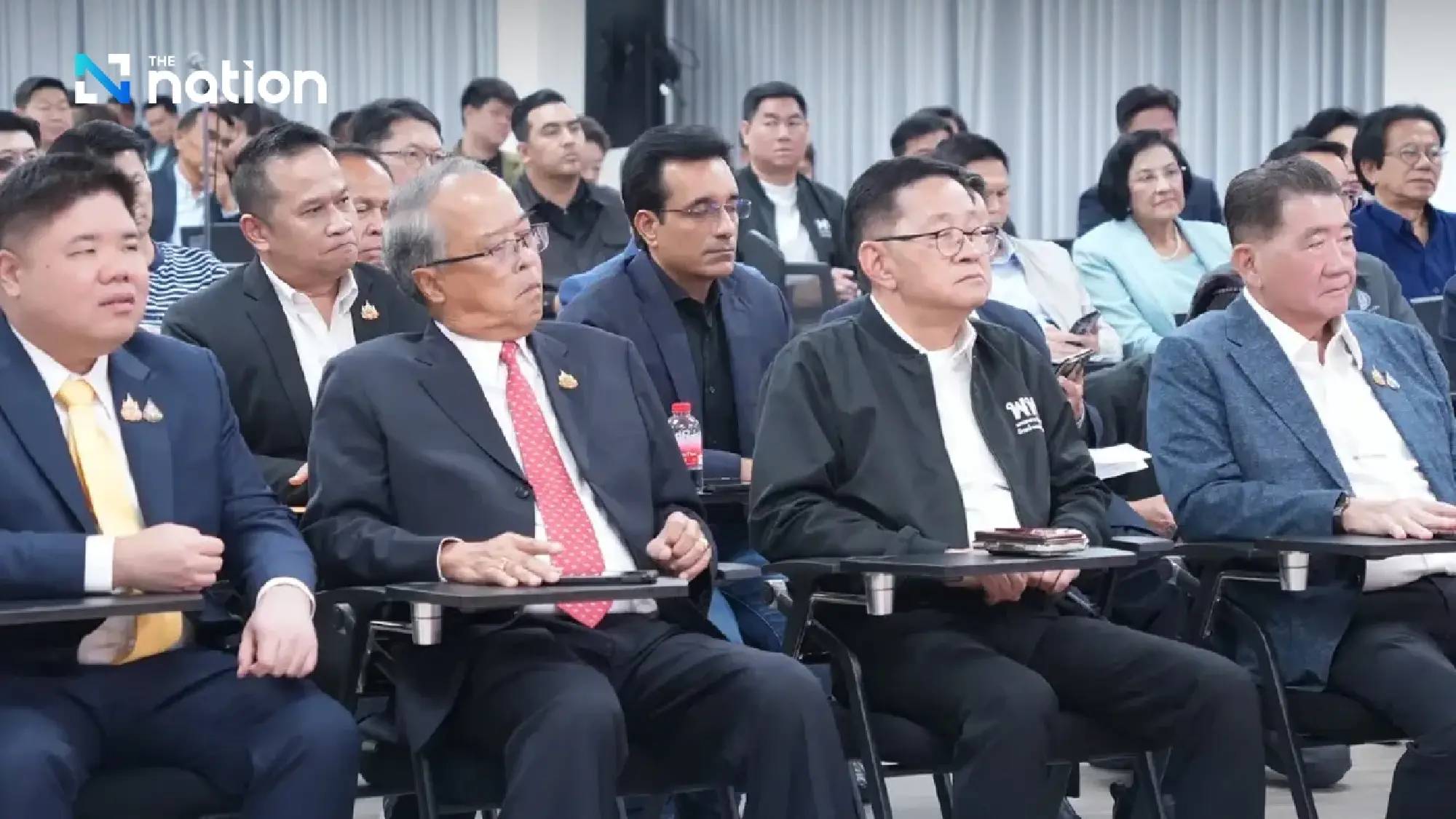 Paetongtarn vows to lead Pheu Thai after Thaksin’s imprisonment