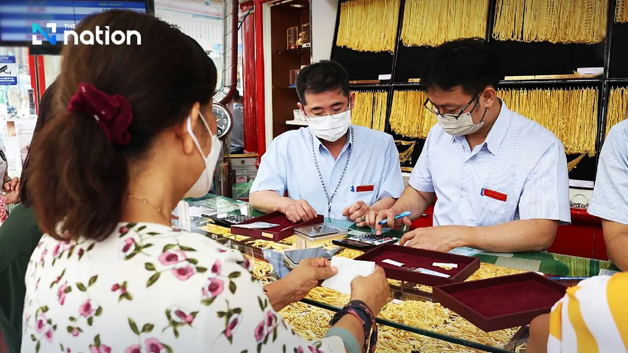 BOT to meet gold traders next week on ‘strong baht’ measures