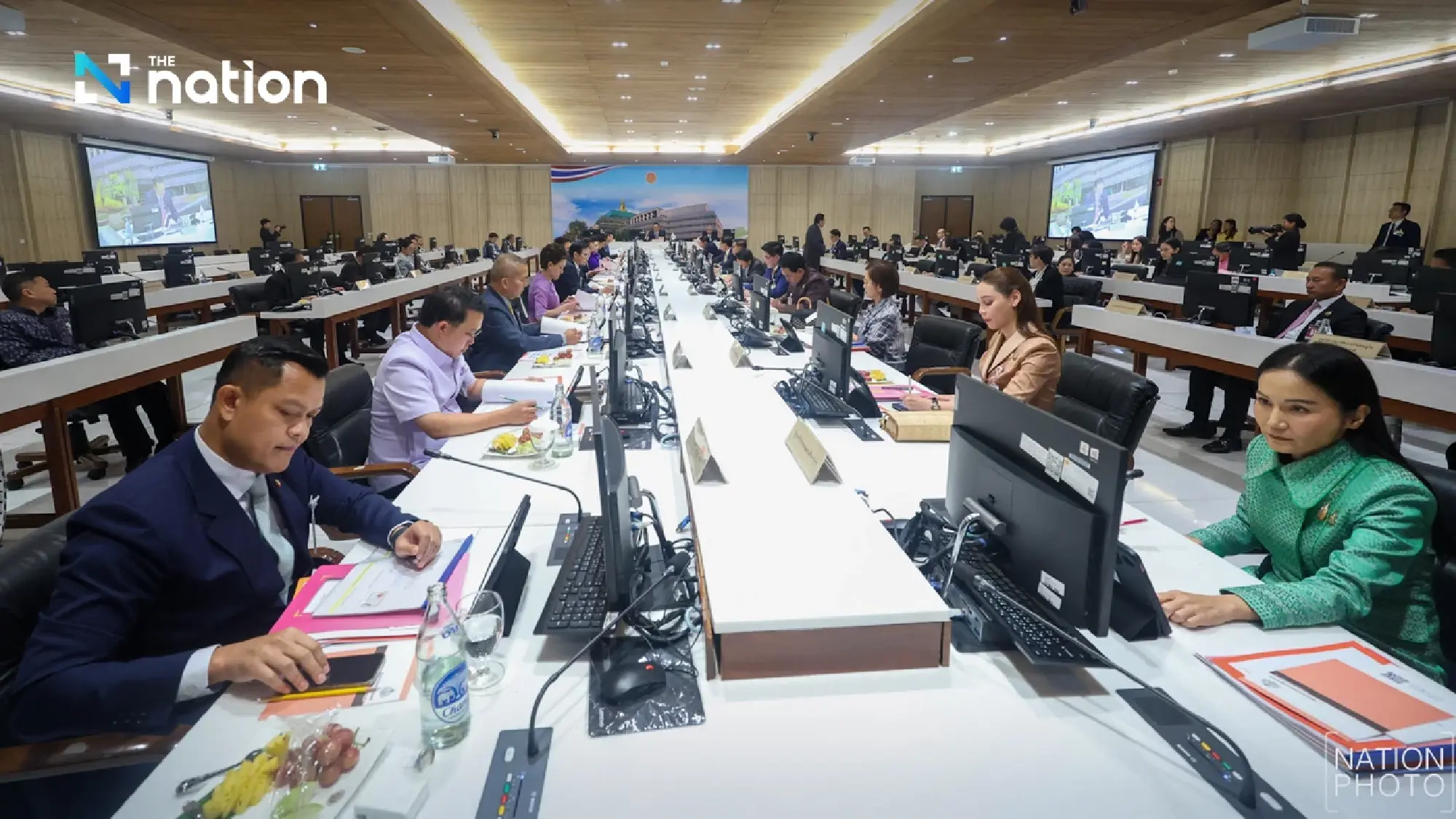 Anutin sets up disaster relief centre and reviews aid criteria; Siripong Angkasakulkiat appointed Government Spokesperson