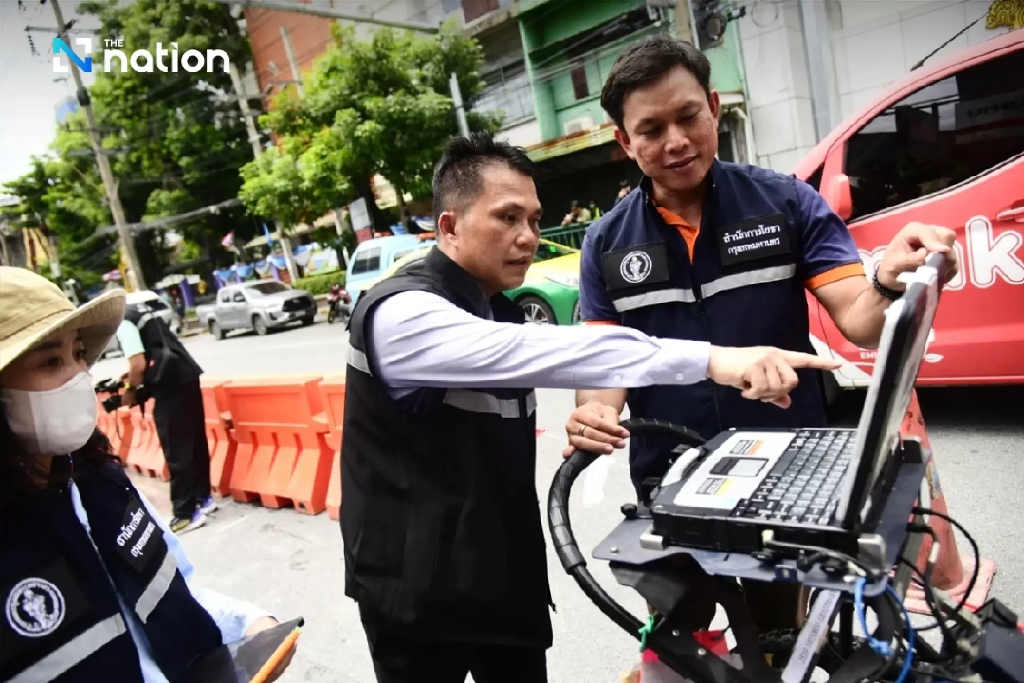 Water seepage near Boon Rawd Brewery unrelated to Vajira Hospital sinkhole