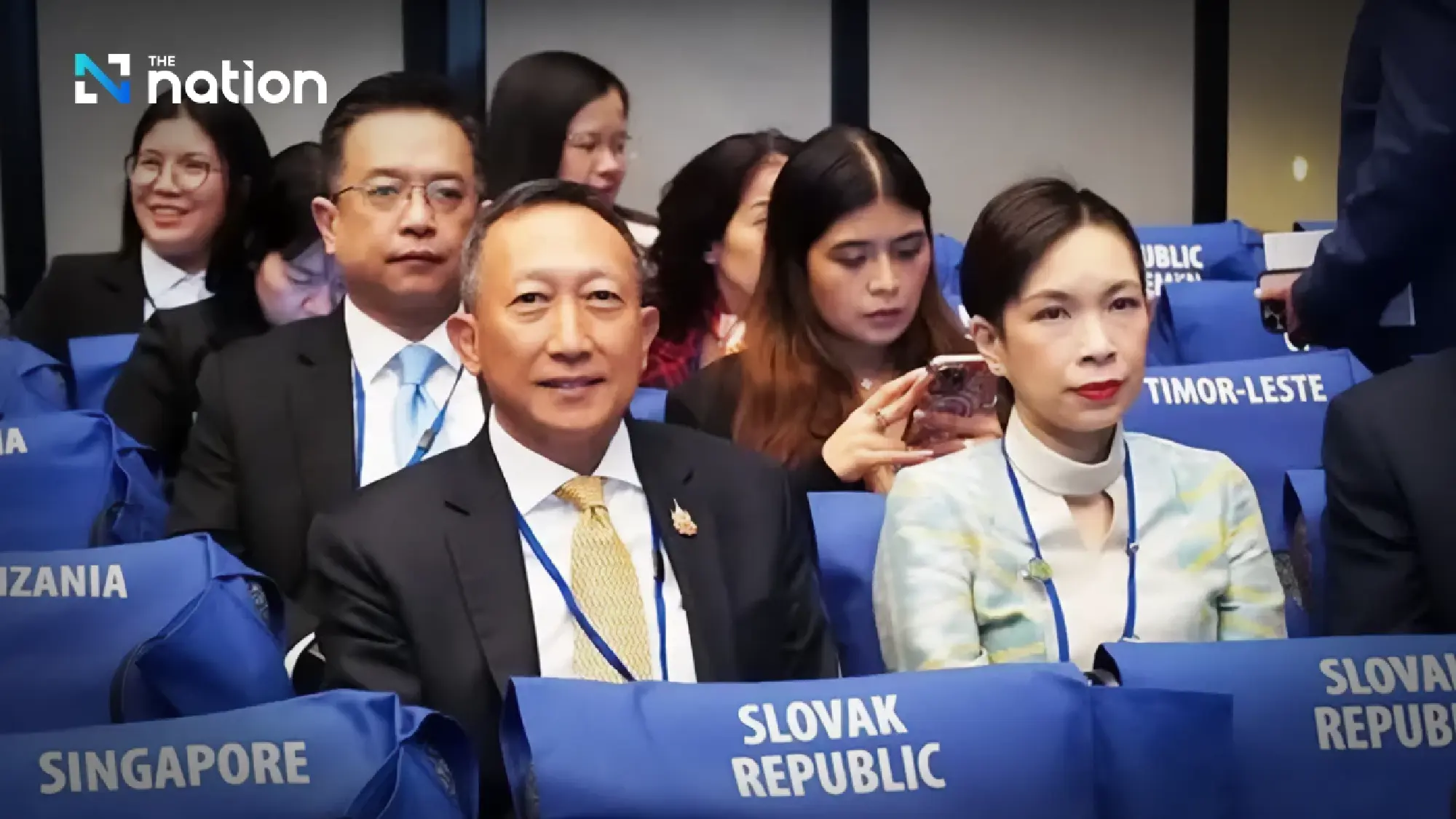 IMF Forecasts 'Fragile' 3.2% Global GDP Recovery in 2025