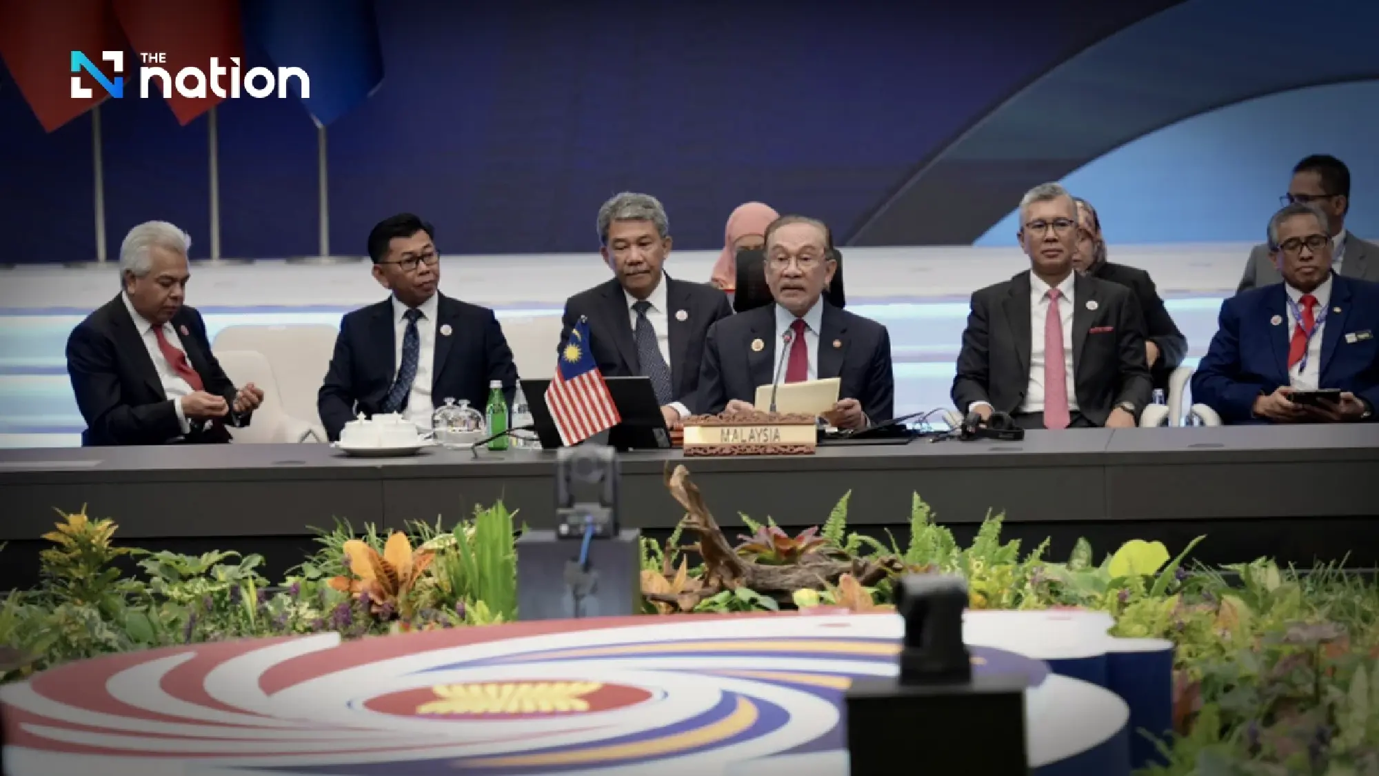 Anutin joins second day of ASEAN Summit with key meetings on Korea, RCEP, and Singapore
