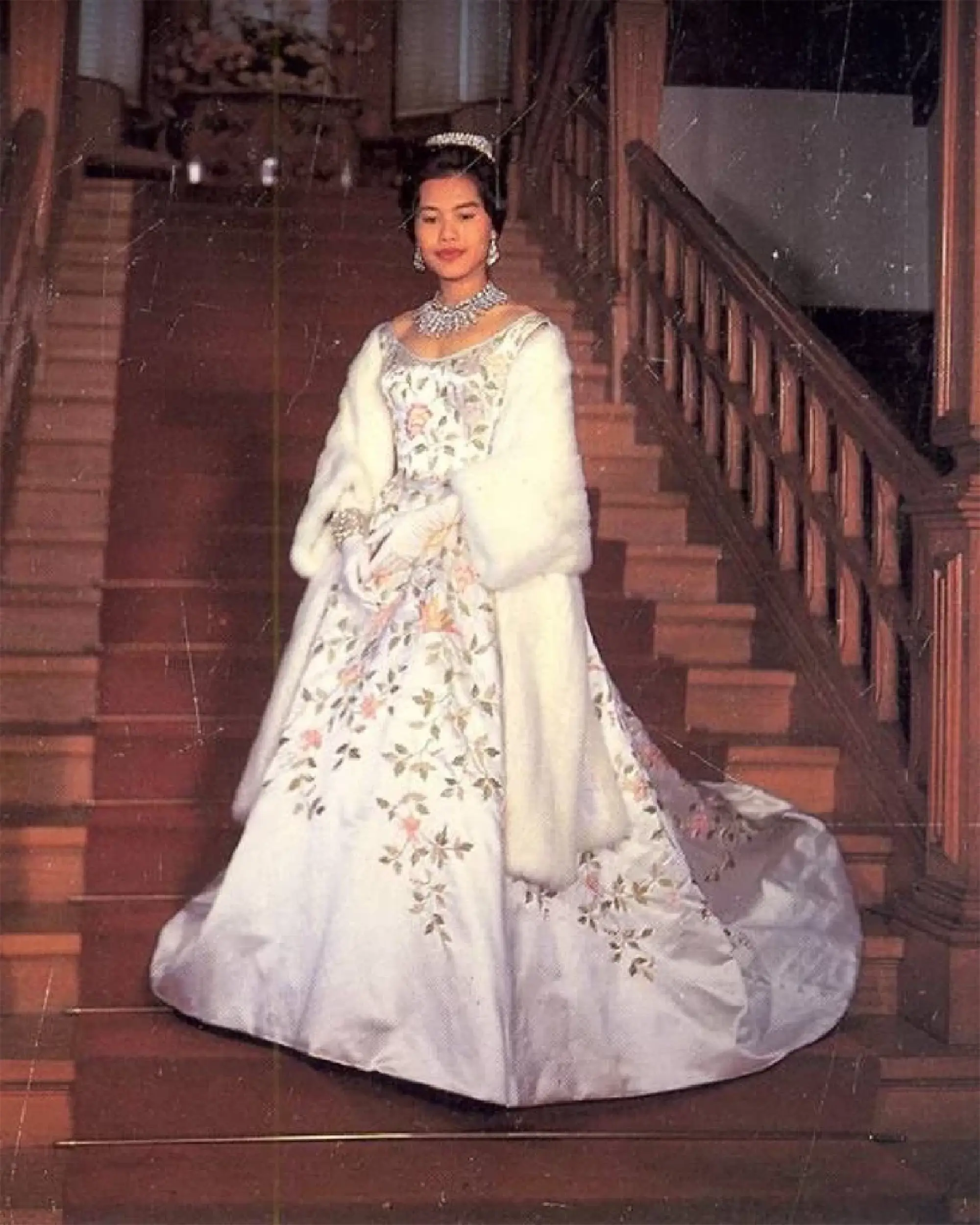 The Queen, the Couturier, and the Rise of Thai Silk