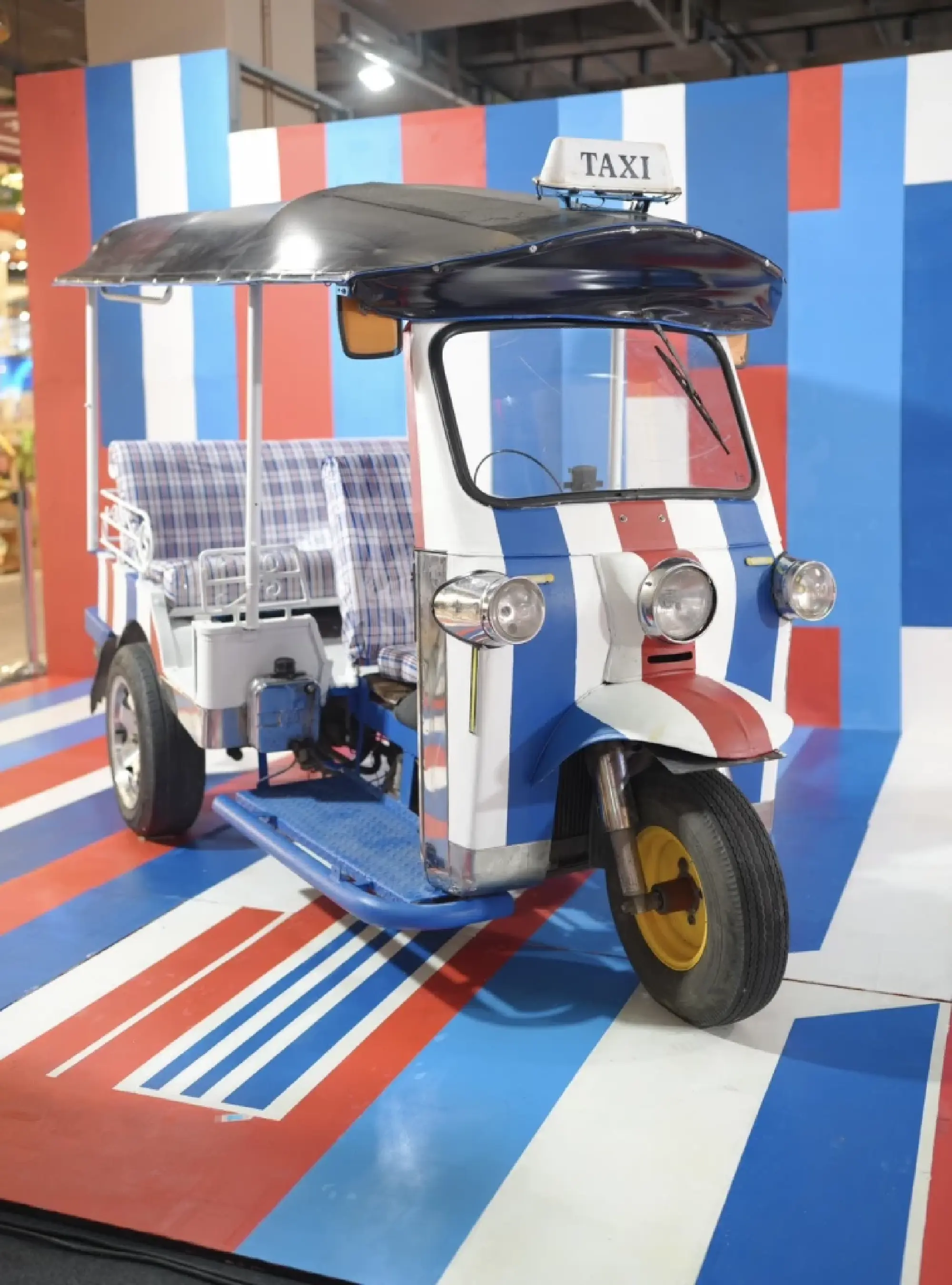 "A Date in Hong Kong" exhibition opens in Chiang Mai, Thailand