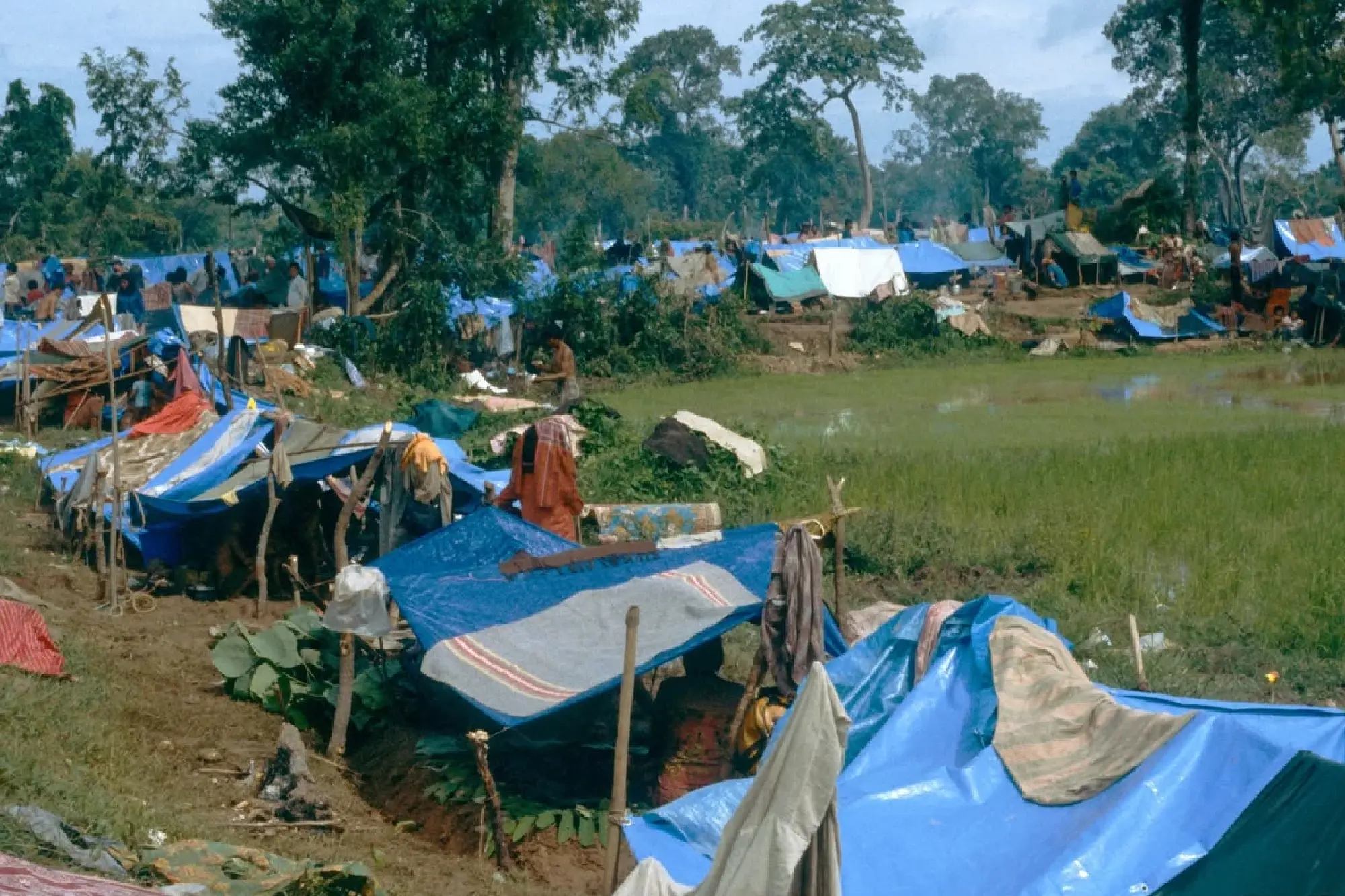 RTA releases photos of Cambodian refugee camp to remind Cambodia of Thailand’s aid
