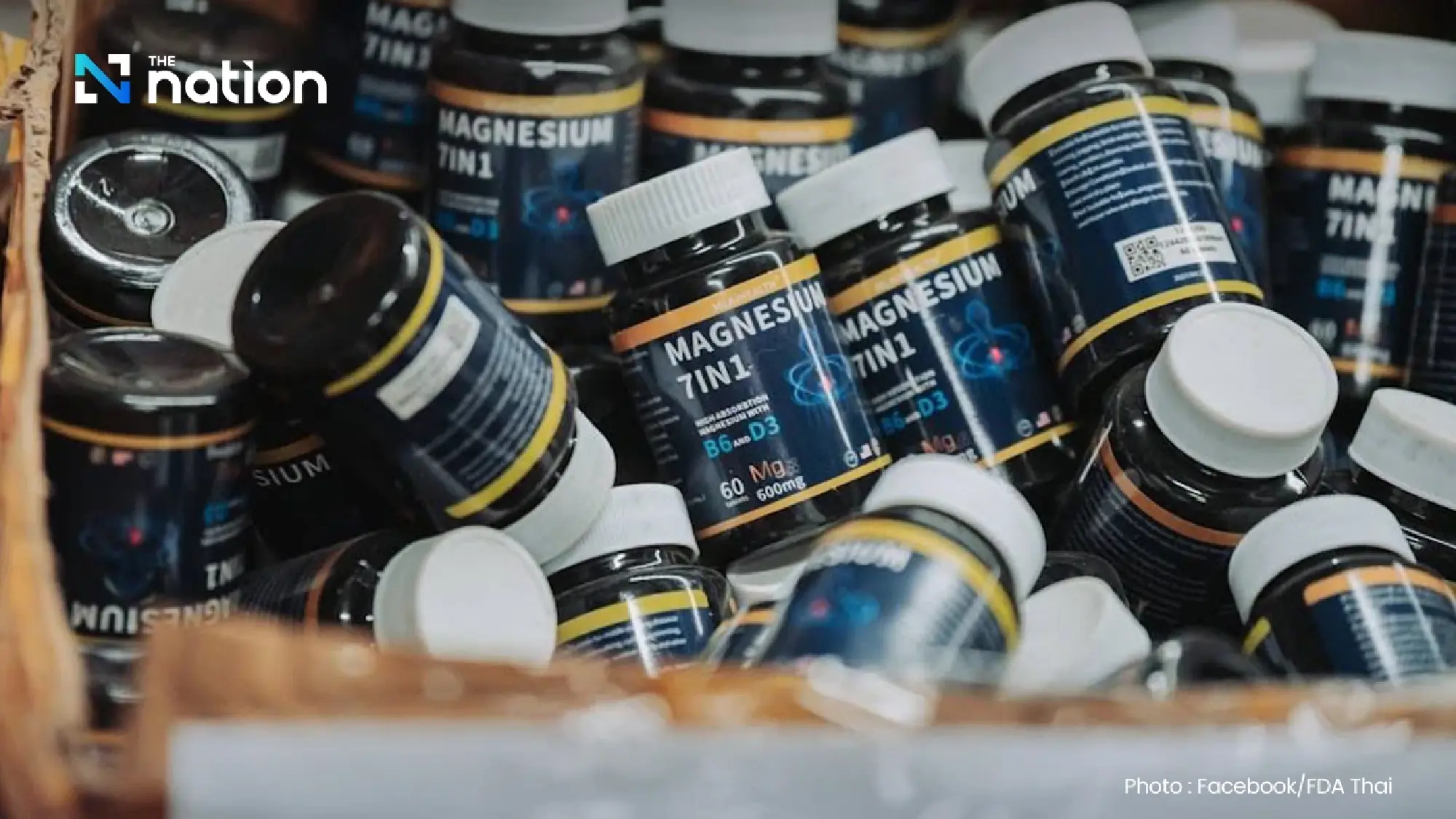 Police and FDA seize over 320,000 illegal contact lenses in Samut Prakan raid