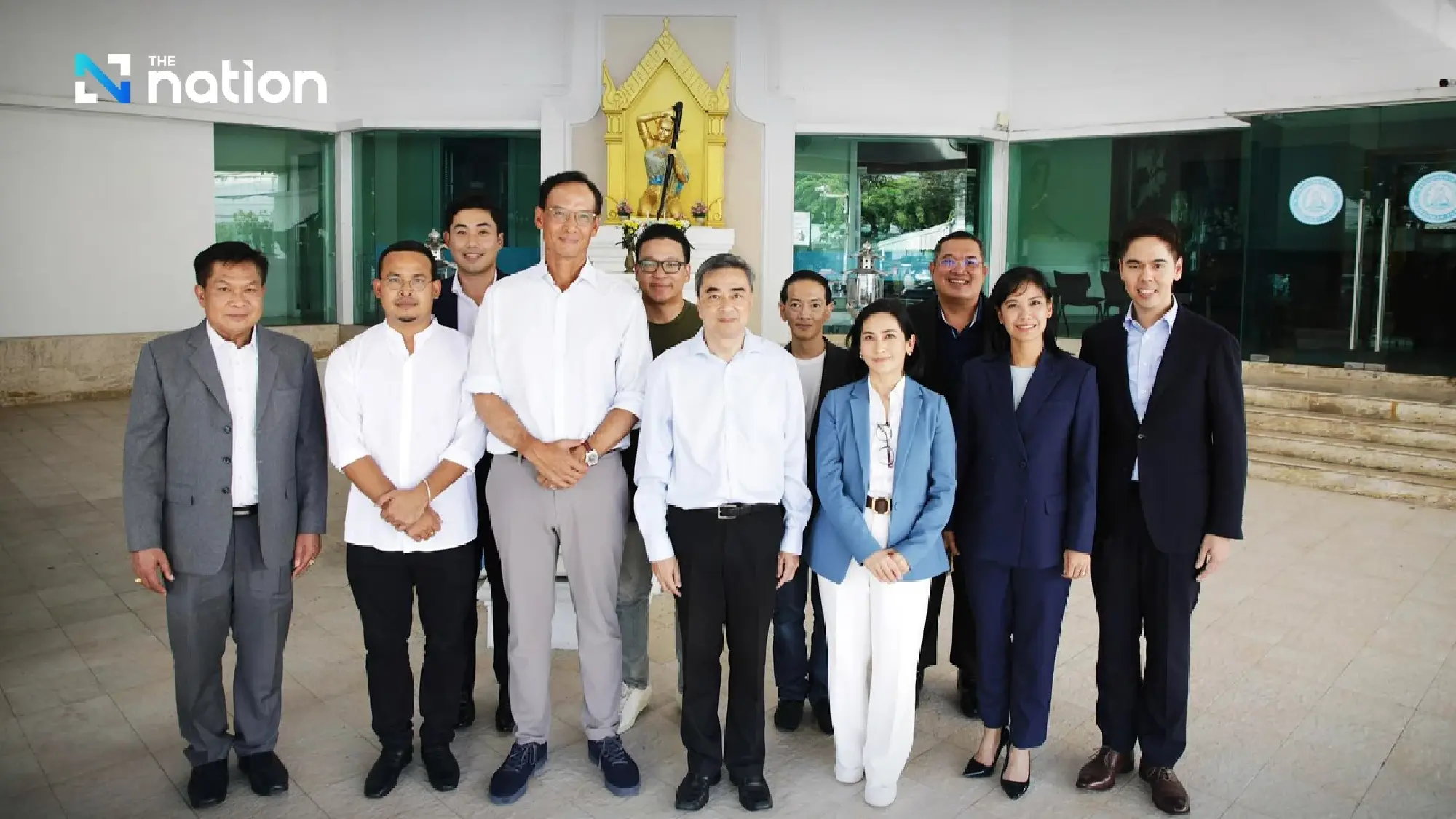 Abhisit to take helm of Democrat Party with task of reviving ratings and reshaping power