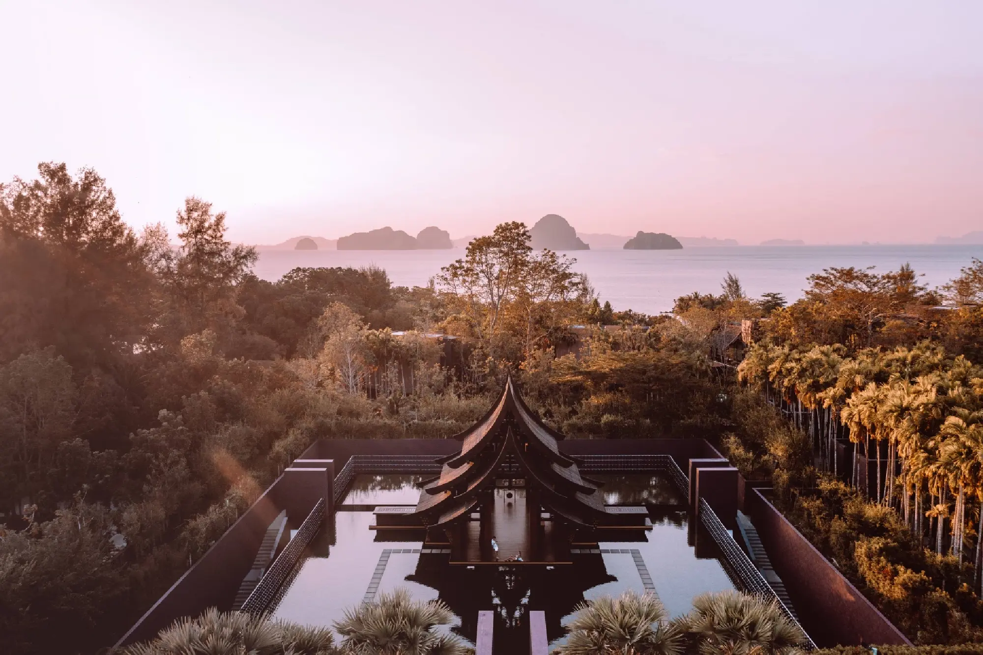 Phulay Bay Glows Pink, Hosts Women's Health & Ayurvedic Journeys