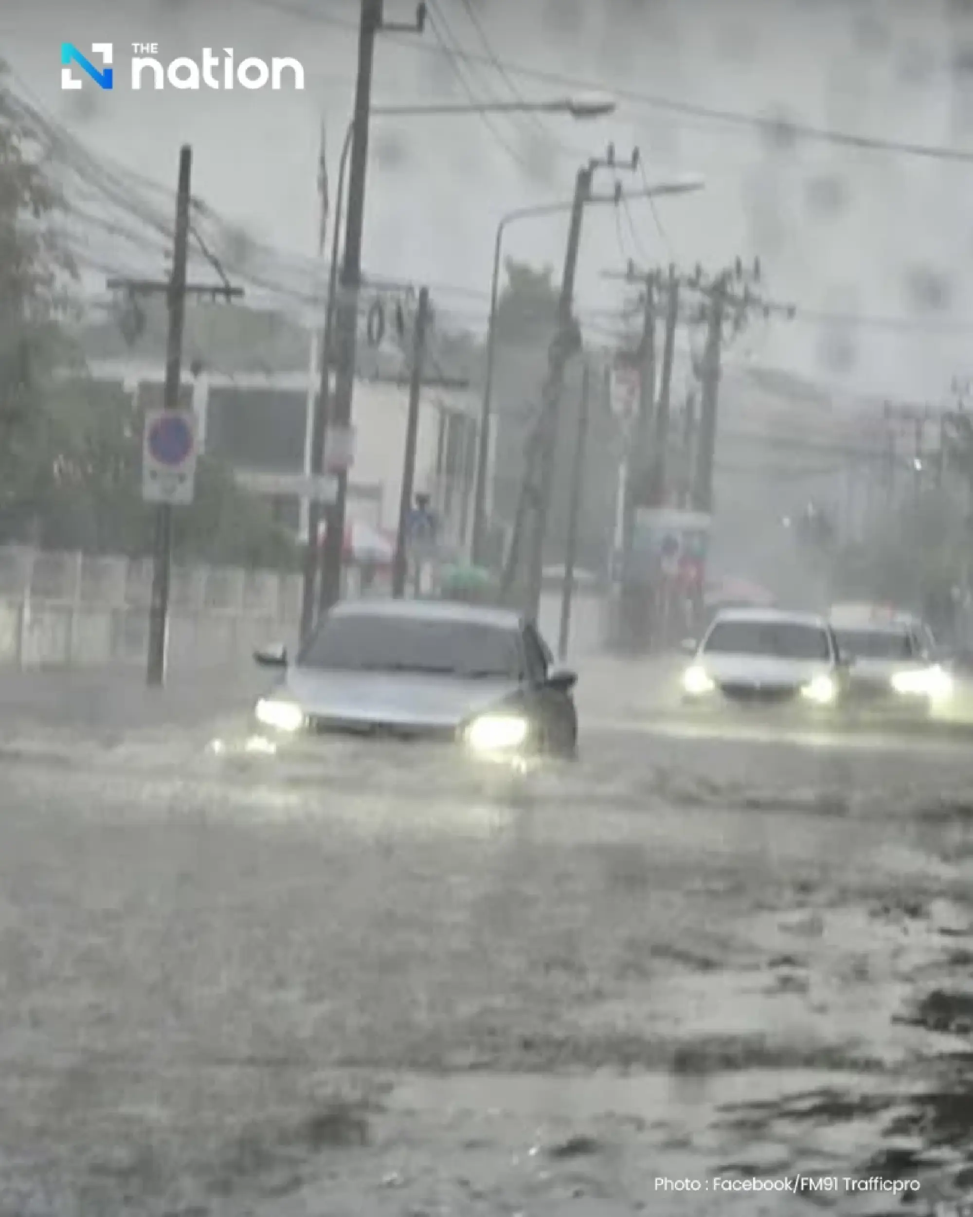 Bangkok hit by floods and traffic chaos as Typhoon Matmo nears Vietnam