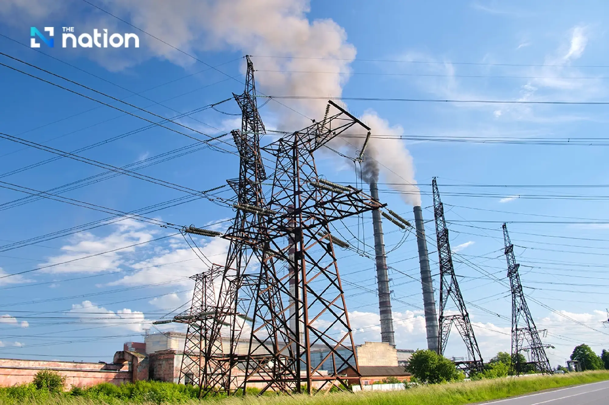 Global renewable energy surpasses coal in 2025, led by solar and wind