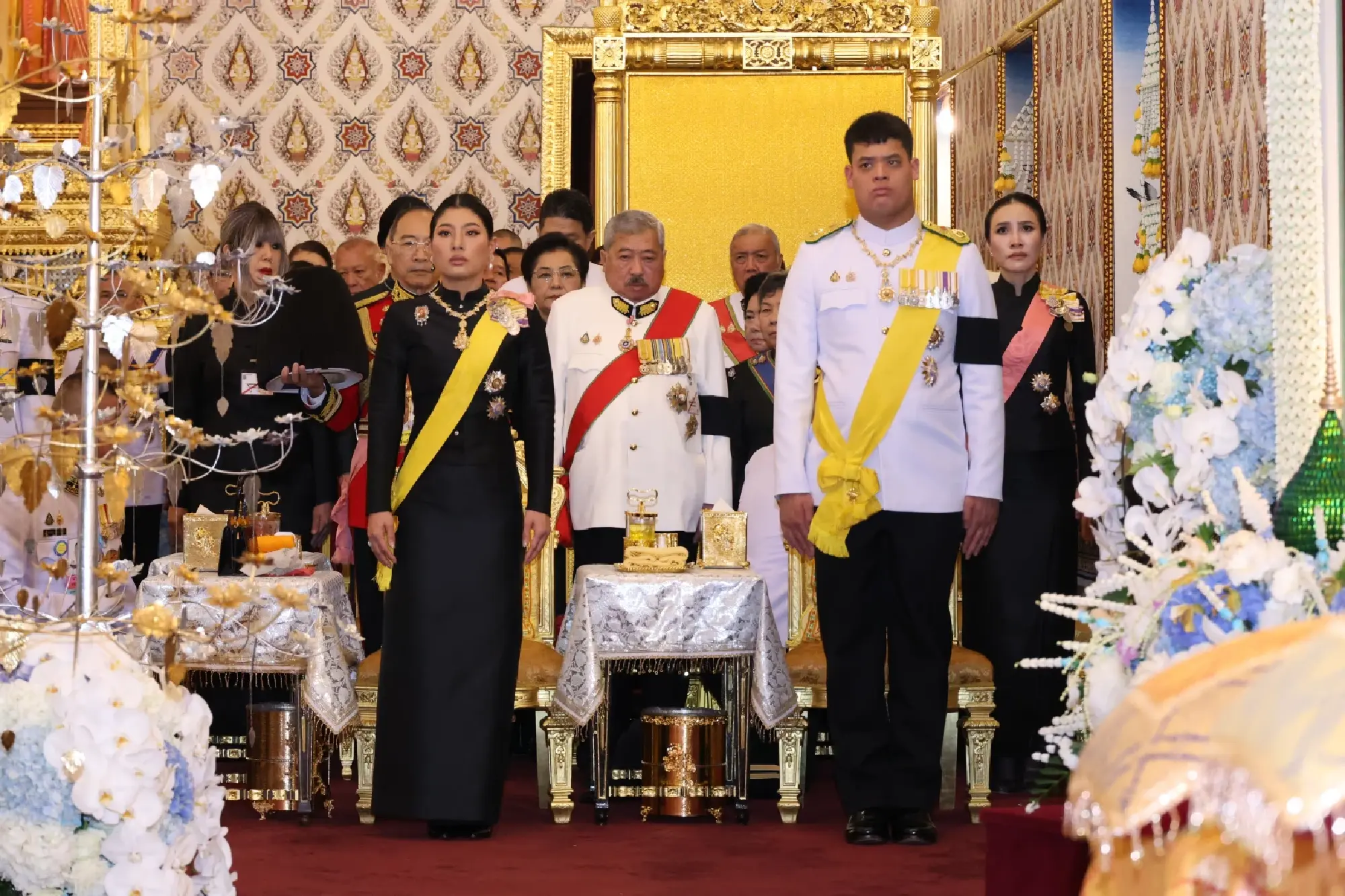 Their Majesties perform royal bathing rites for Queen Sirikit, the Queen Mother