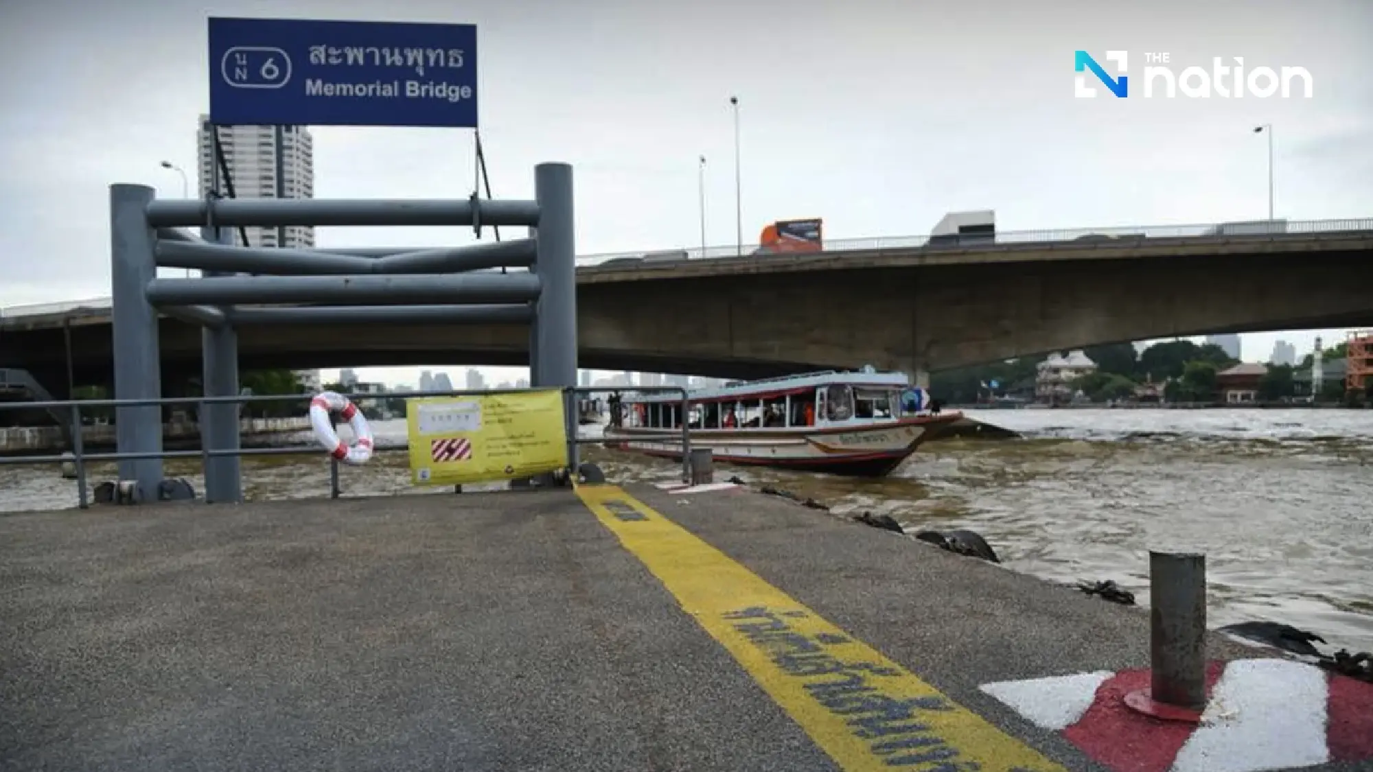 Chadchart orders safety checks at piers ahead of Loy Krathong night
