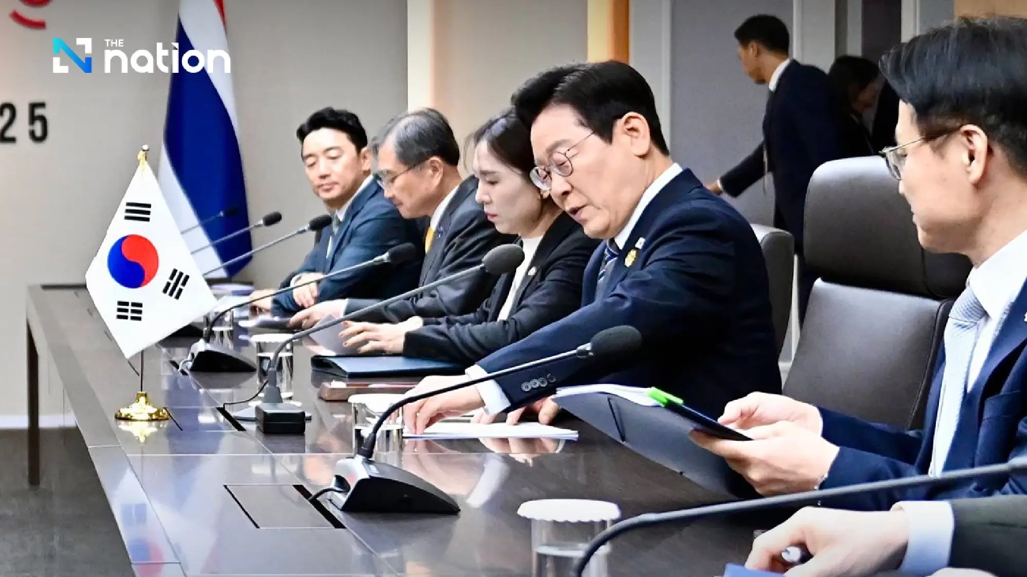 Thai PM Anutin Woos South Korea on Trade and Culture