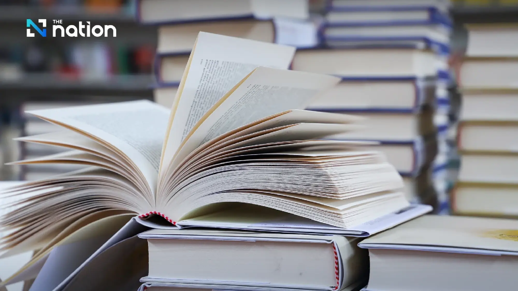 Comics and novels dominate top 5 book genres among Thai bookworms