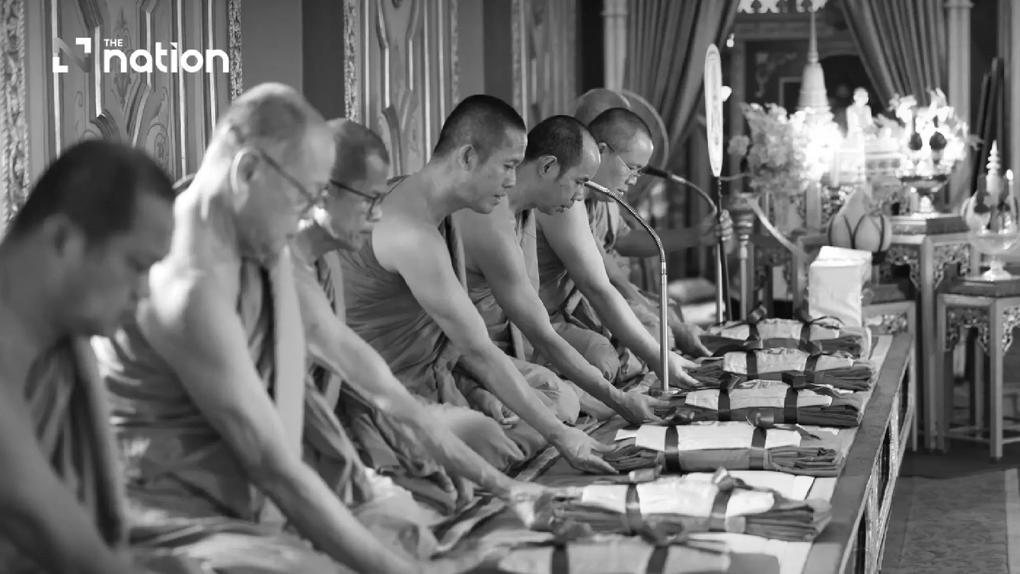 Supreme Patriarch performs merit-making ceremony for Her Majesty Queen Sirikit The Queen Mother