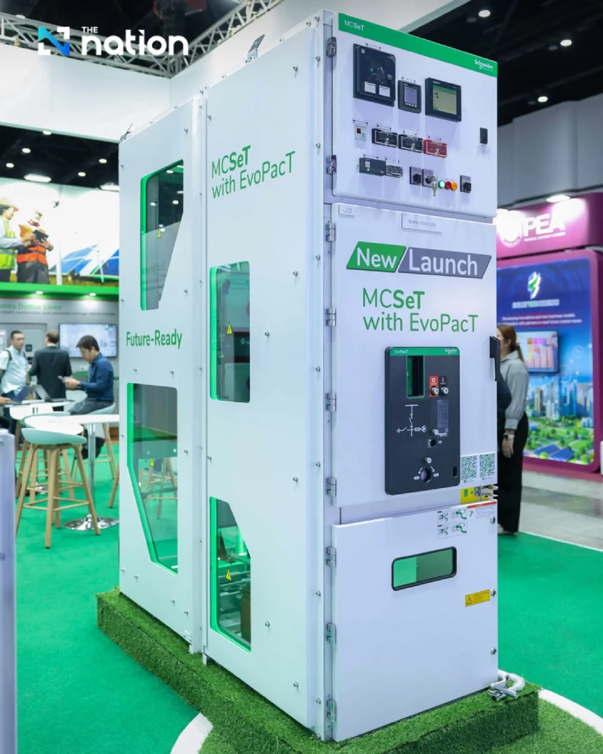 Schneider Electric Unveils Comprehensive Decarbonisation Solutions at IEEE PES GTD Asia 2025