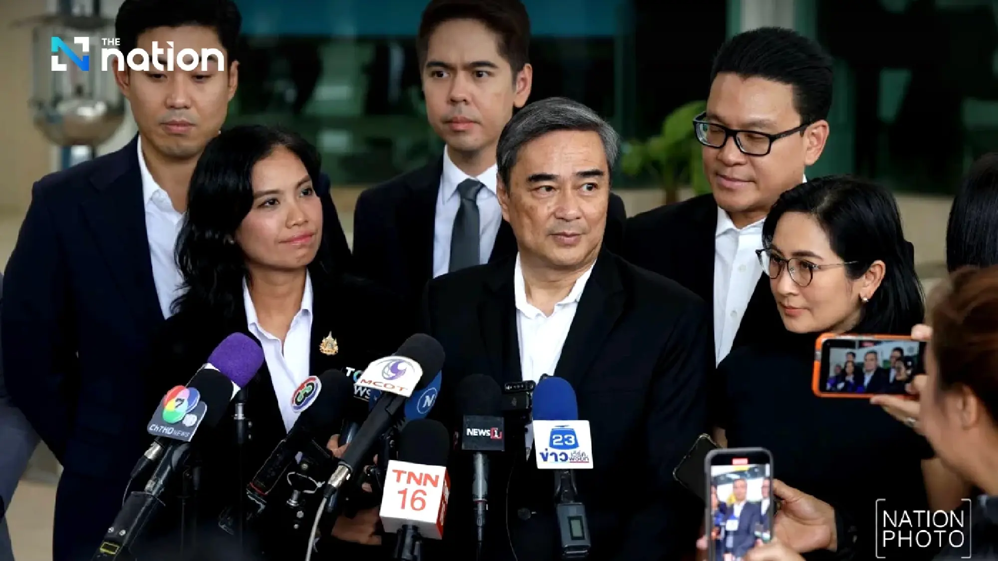 Abhisit pushes forward with policies despite 2010 Red Shirt incident