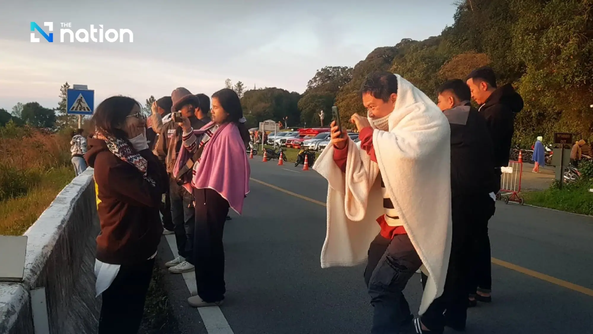 TMD warns of cool to cold weather up North and heavy rain in the South as winds strengthen