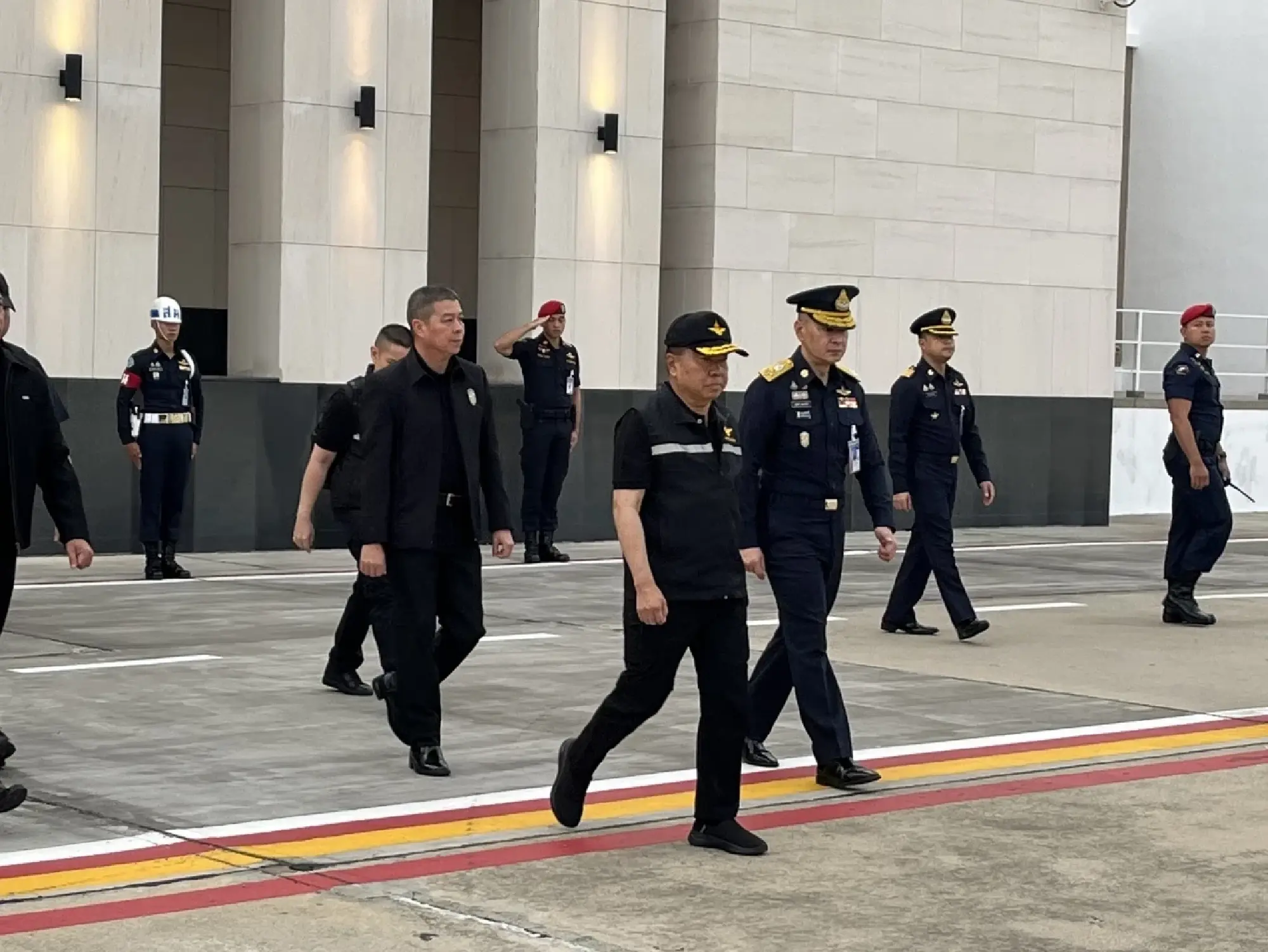 Navy deploys HTMS Chakri Naruebet and aircraft for major flood-relief operations in the South