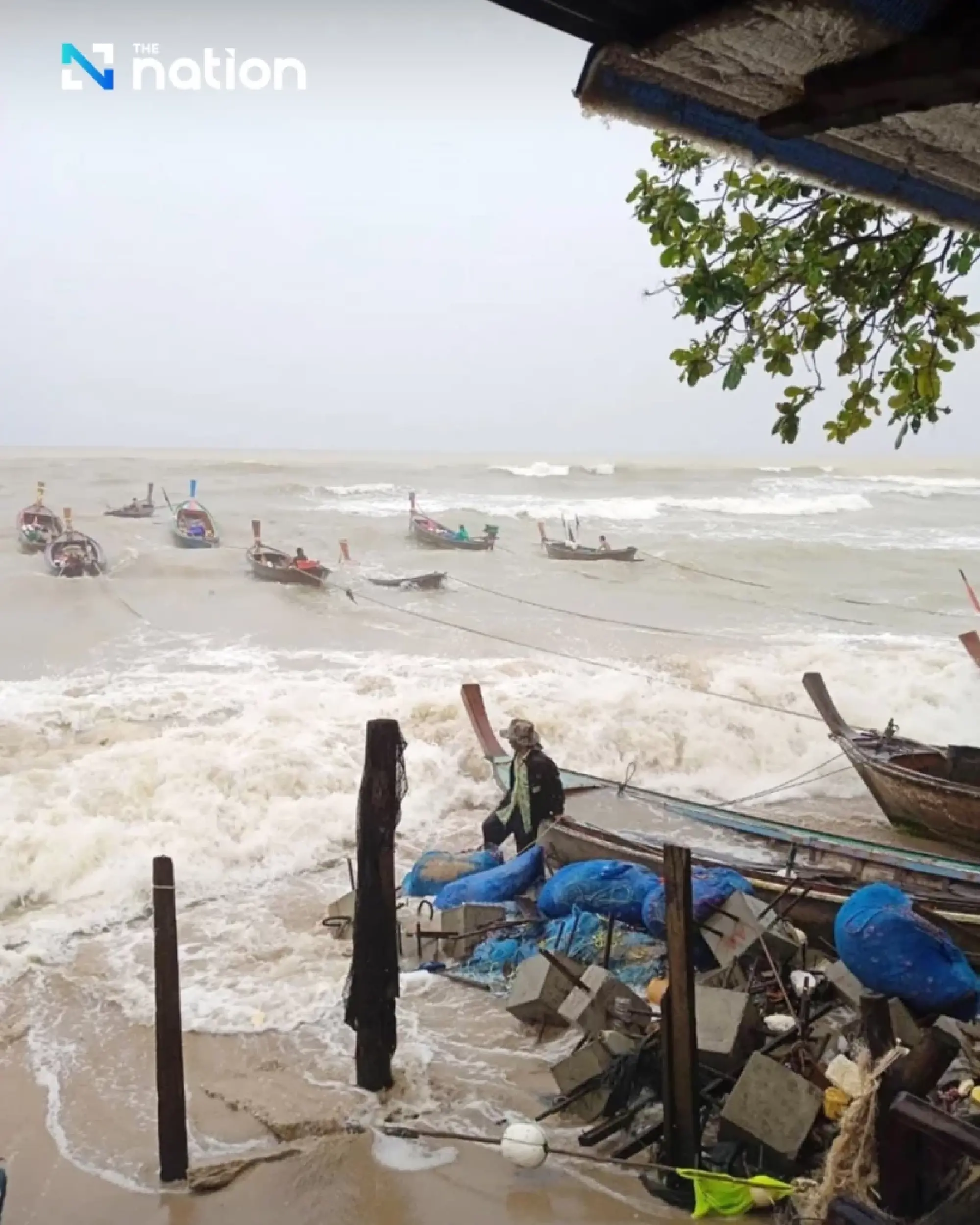 Heavy rain and strong winds forecast in southern Thailand, TMD warns