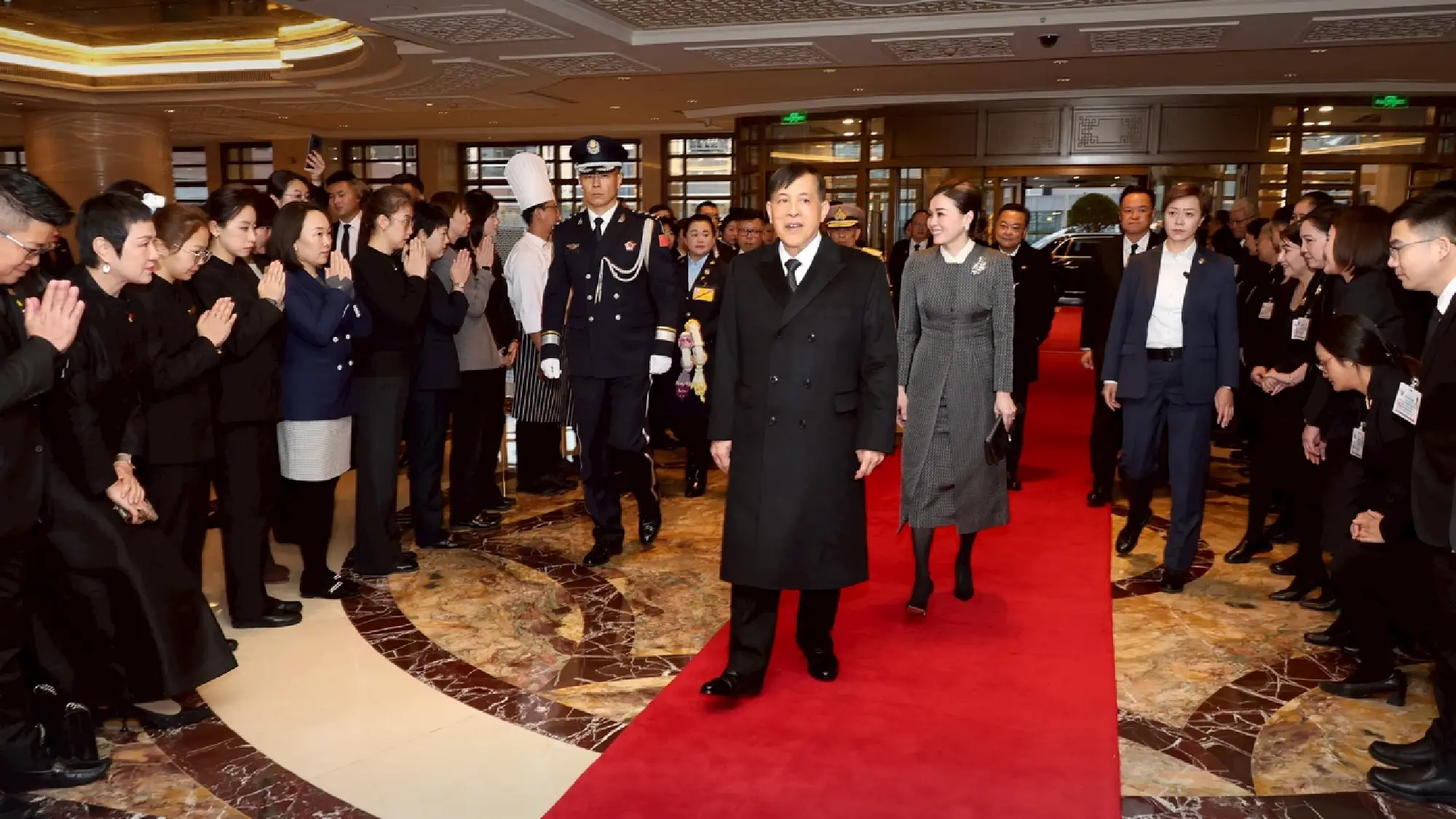 His Majesty the King and Her Majesty the Queen pay an official visit to the People’s Republic of China