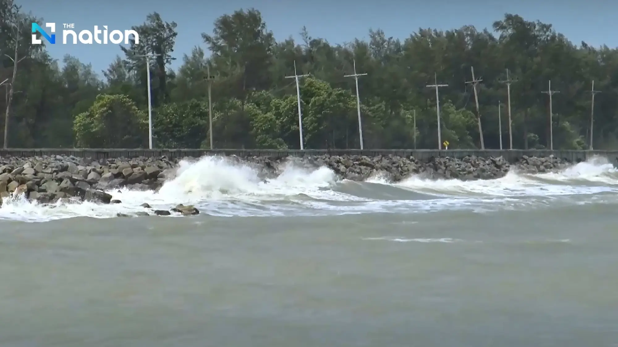 TMD warns of heavy rain in the South as typhoon Kalmaegi moves towards Vietnam