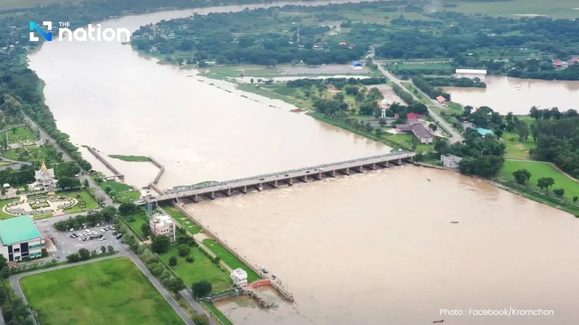 Heavy rains raise Chao Phraya levels, RID warns low-lying areas to stay alert