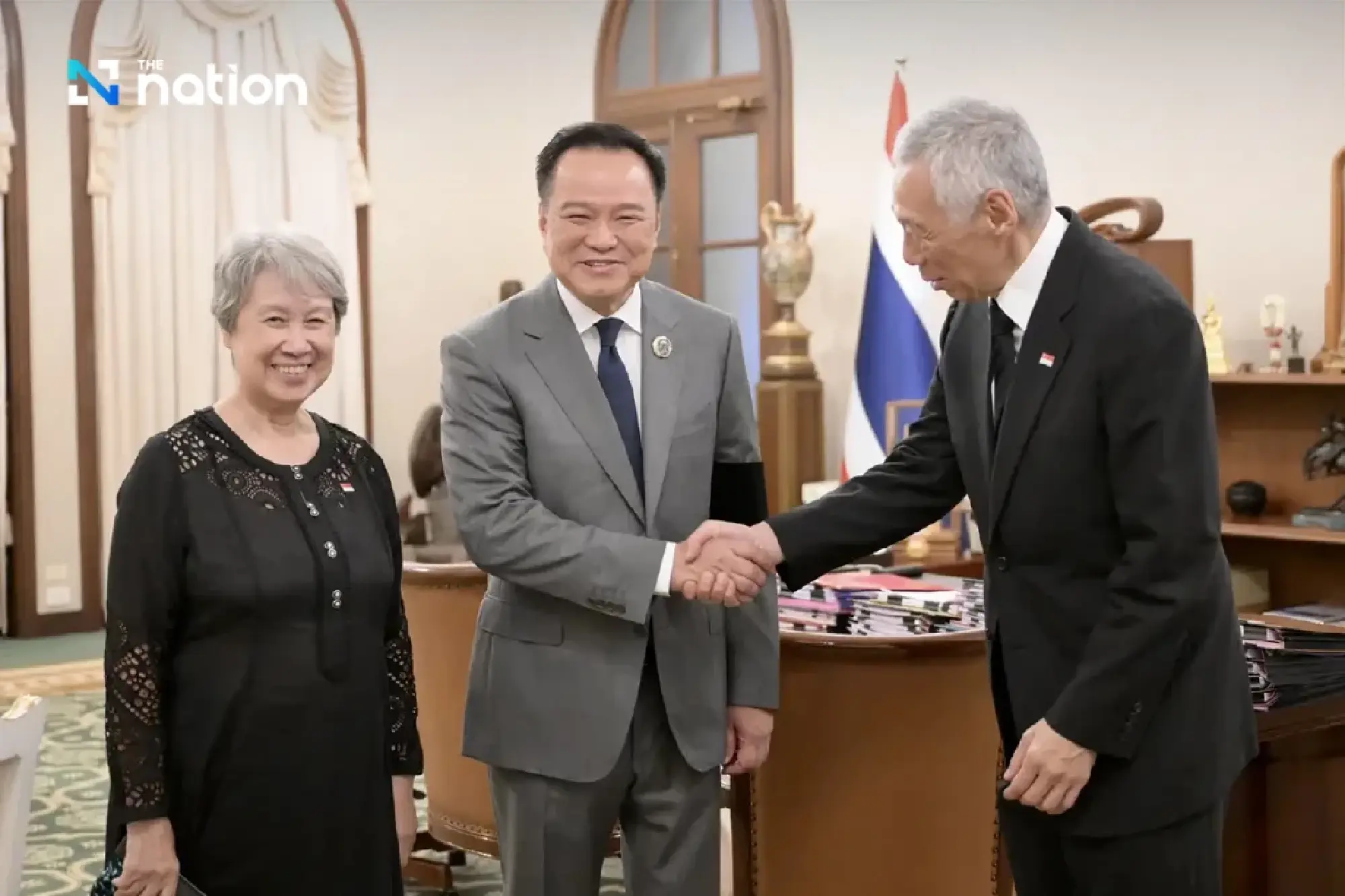 PM Anutin welcomes Singapore’s Lee Hsien Loong on royal condolence visit