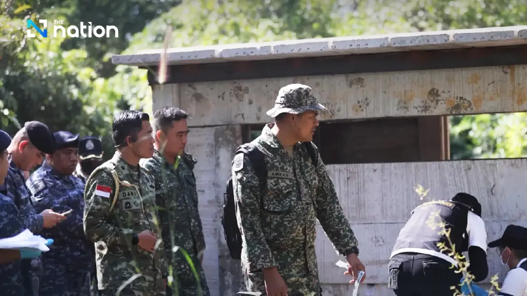 Thai military escorts AOT to collect evidence of Cambodian gunfire at Ban Nong Ya Kaew